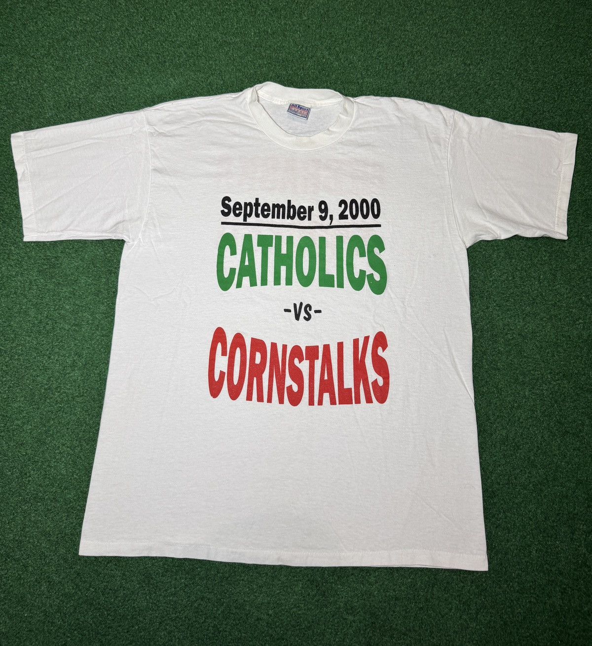 Vintage Vtg Notre Dame Catholic Football Nebraska Shucks XL T Shirt Size US XL / EU 56 / 4 - 3 Thumbnail