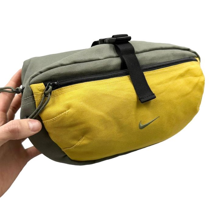 Nike Vintage Nike Cross Body Bag Grailed