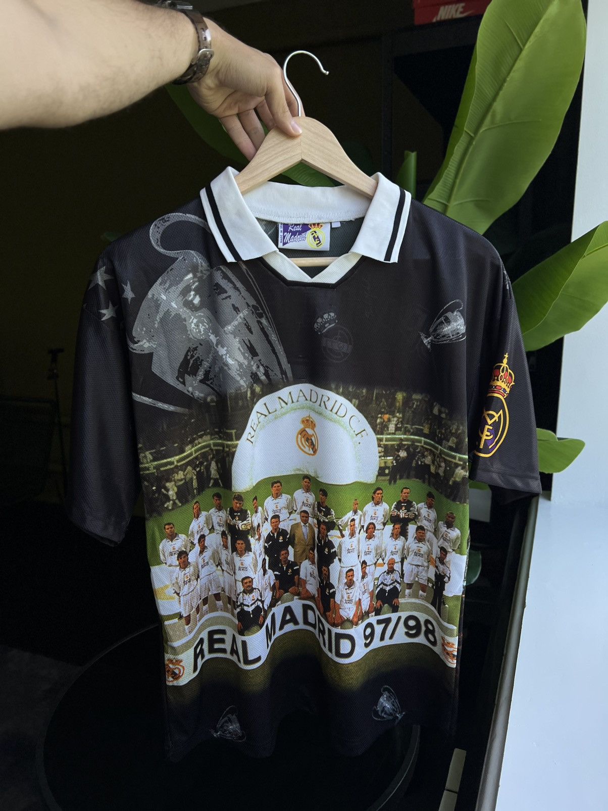 Vintage Real Madrid 97/98 Vintage Home Shirt #7–Spain Copa de Europa Size US S / EU 44-46 / 1 - 21 Thumbnail