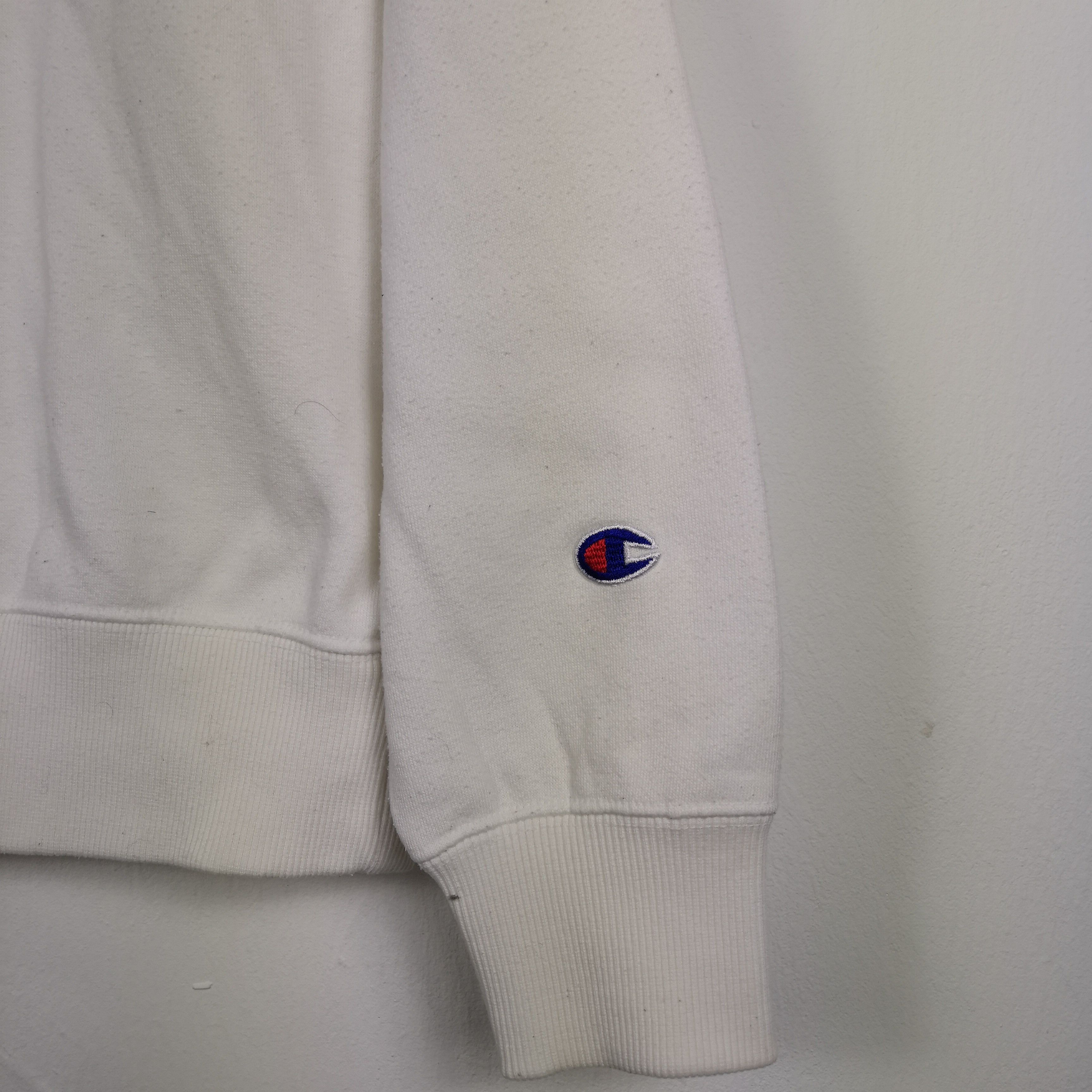 Champion Vintage Champion Sweatshirt Champion Crewneck Sweater Size US M / EU 48-50 / 2 - 6 Thumbnail