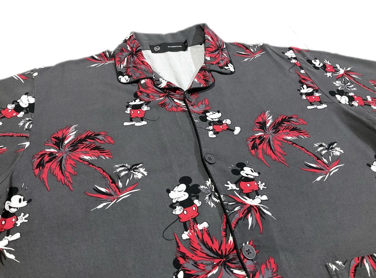 GU × Japanese Brand × Undercover 🔥 GU x Undercover Button Up