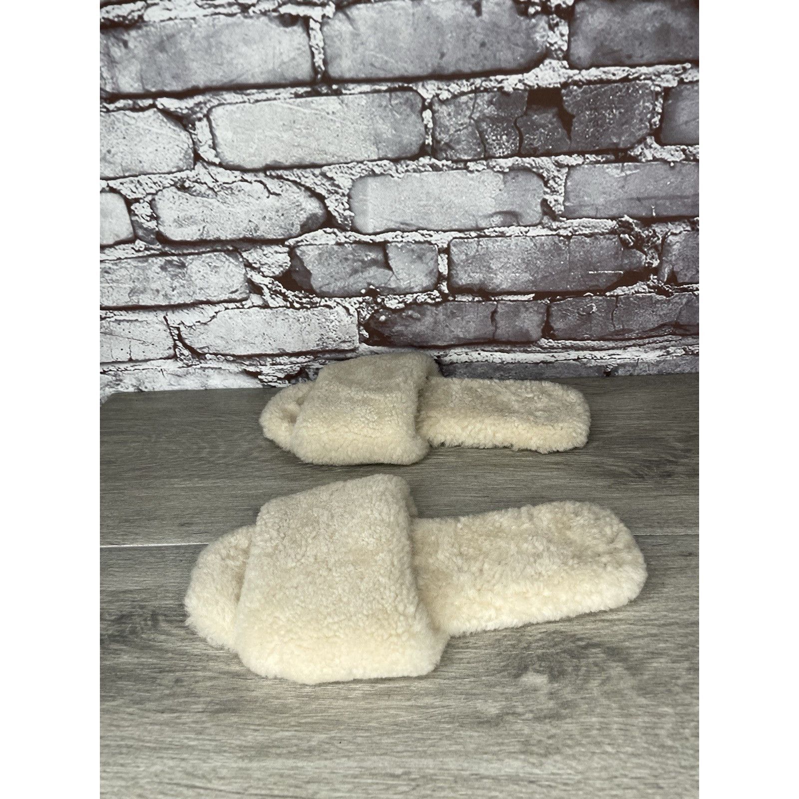 Other Raye Sherp Ivory Cream Faux Fur Slippers Open Toe Sandals Wo Size US 7 / IT 37 - 16 Thumbnail