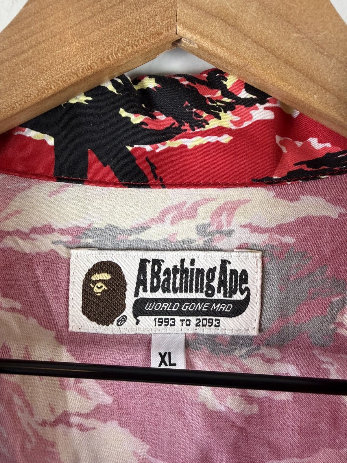 Bape SS25 BAPE Palm Tree Camo Open Collar Pocket SS Shirt Red Size US XL / EU 56 / 4 - 5 Thumbnail