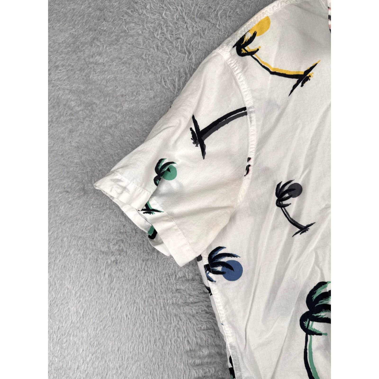 Levi's VINTAGE Levis Shirt Men Extra Large White Palm Tree Sunset Hawaiian Button Up Cotton Size US XL / EU 56 / 4 - 3 Thumbnail