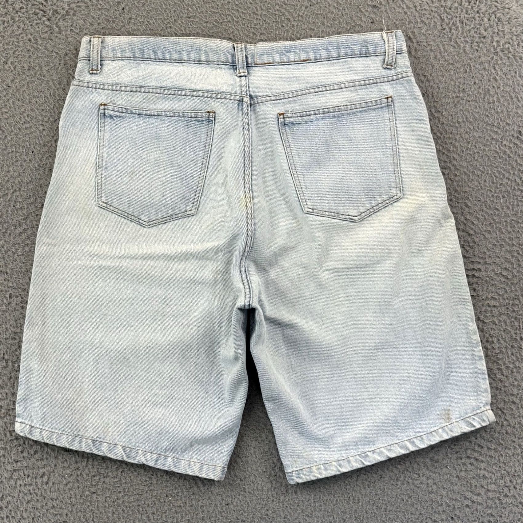 Denime VINTAGE True Fan Denim Shorts Bermuda Mens 36 9” Zip 5-Pocket Grunge 90s Casual Sport Style Blue Mens Size US 36 / EU 52 - 7 Thumbnail