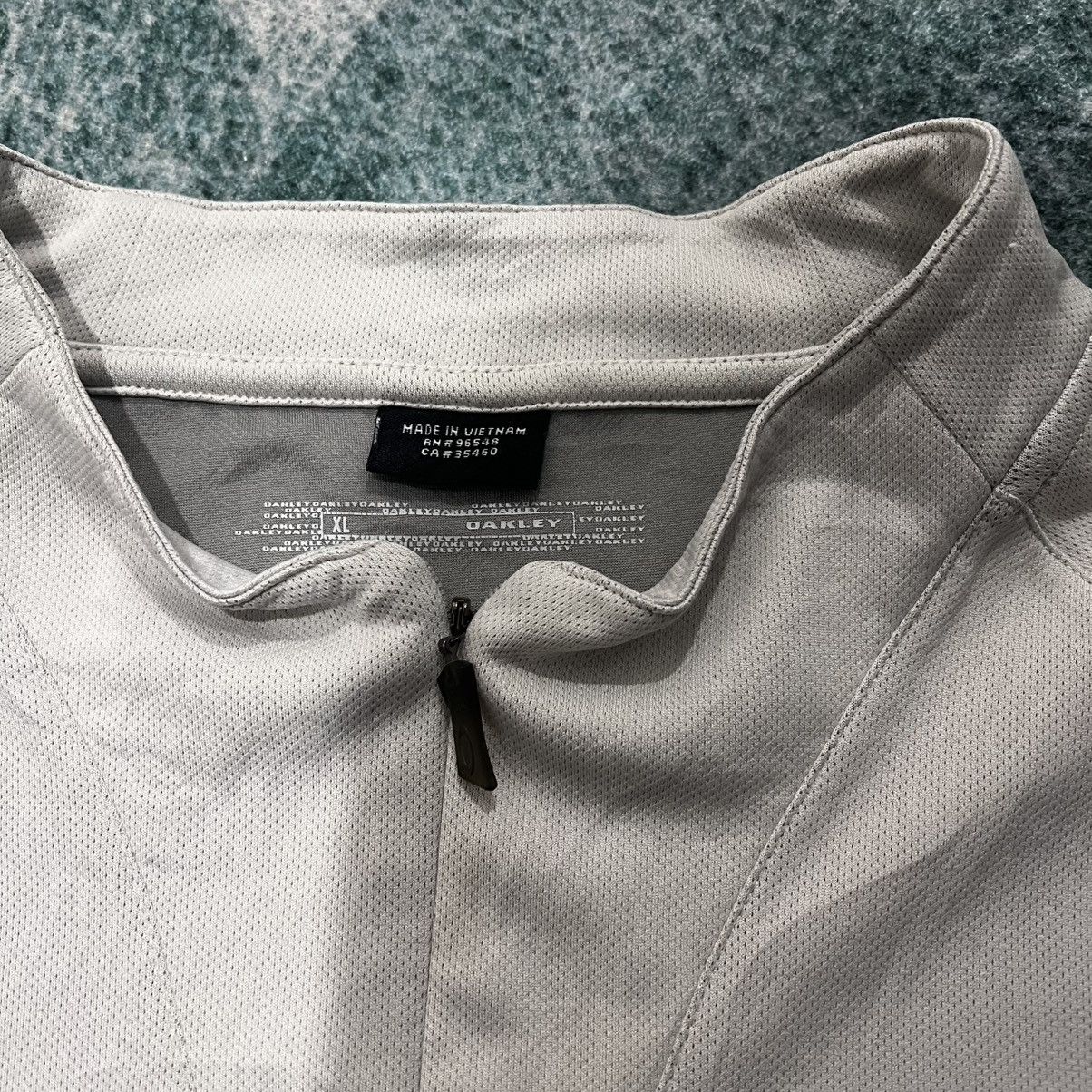 Oakley vintage oakley center halfzip jersey Size US XL / EU 56 / 4 - 3 Thumbnail