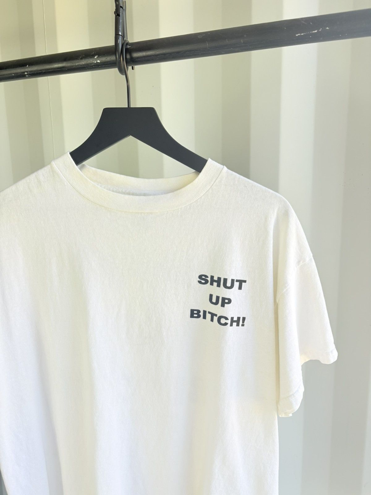 Vintage Vintage Shut Up Bitch Distressed Faded Shirt Grunge Band Size US L / EU 52-54 / 3 - 4 Thumbnail