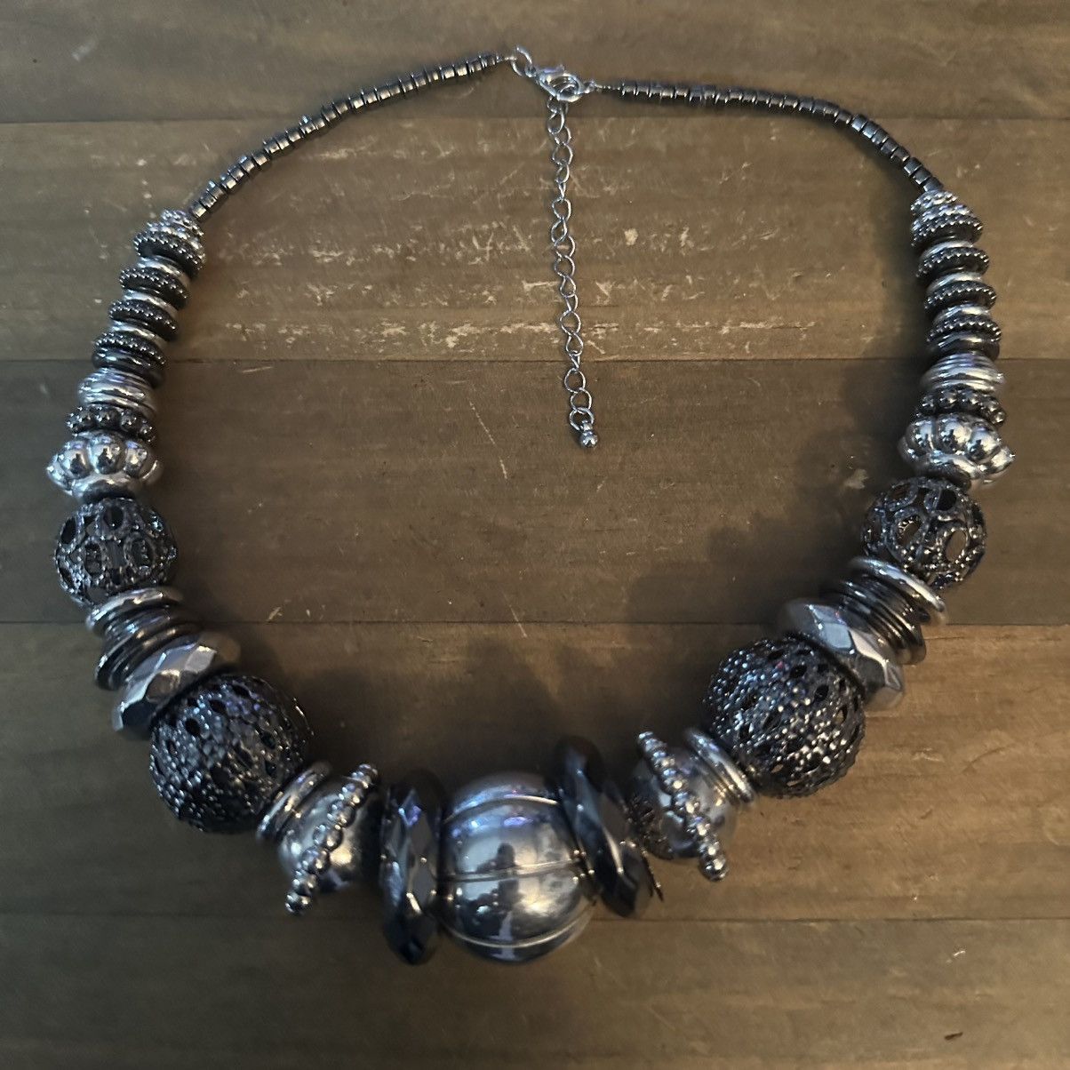Other Bold Elements chunky two tone silver bead statement necklace Size ONE SIZE - 2 Thumbnail
