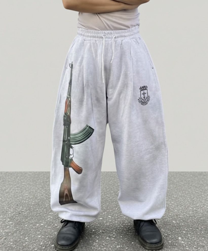 Other American street retro AK Gun hip-hop sweatpants Size US 33 - 1 Thumbnail