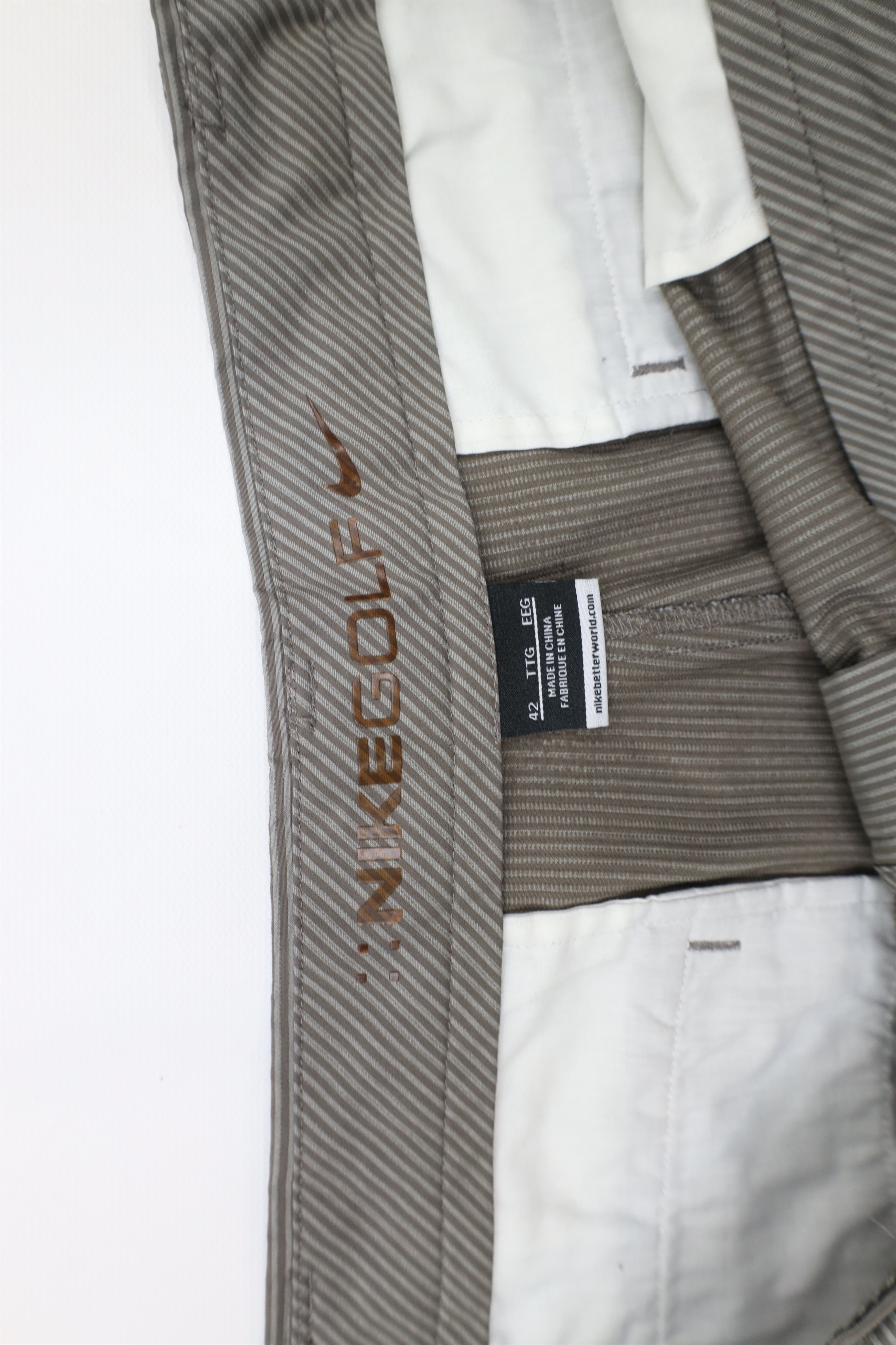 Nike × Vintage Nike Golf Striped Flat Front Tech Golfing Chino Shorts Gray Size US 42 / EU 58 - 7 Thumbnail