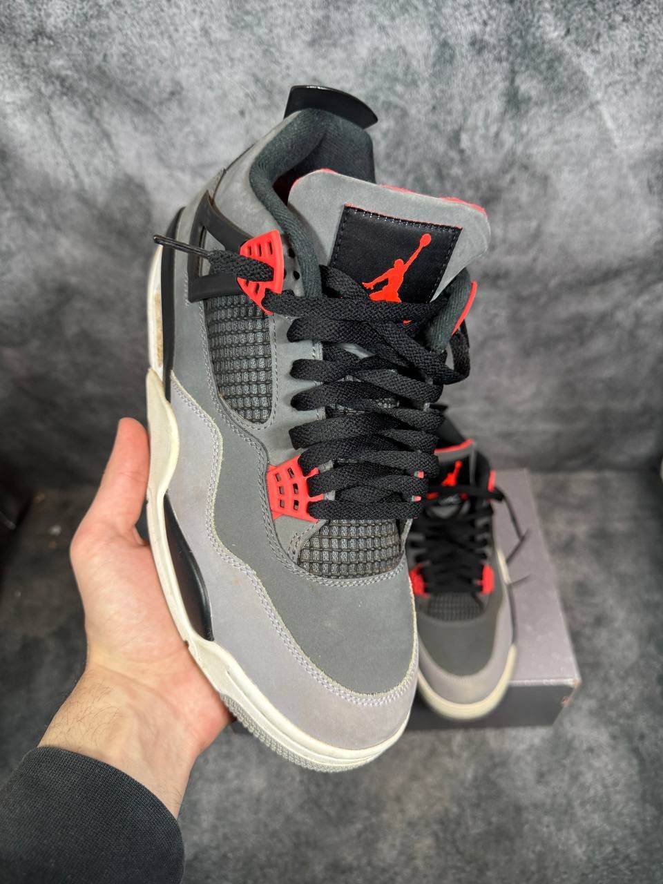 Jordan Brand Size 11.5 | Jordan 4 Infrared With Box | Pre-Owned Size US 11.5 / EU 44-45 - 1 Thumbnail