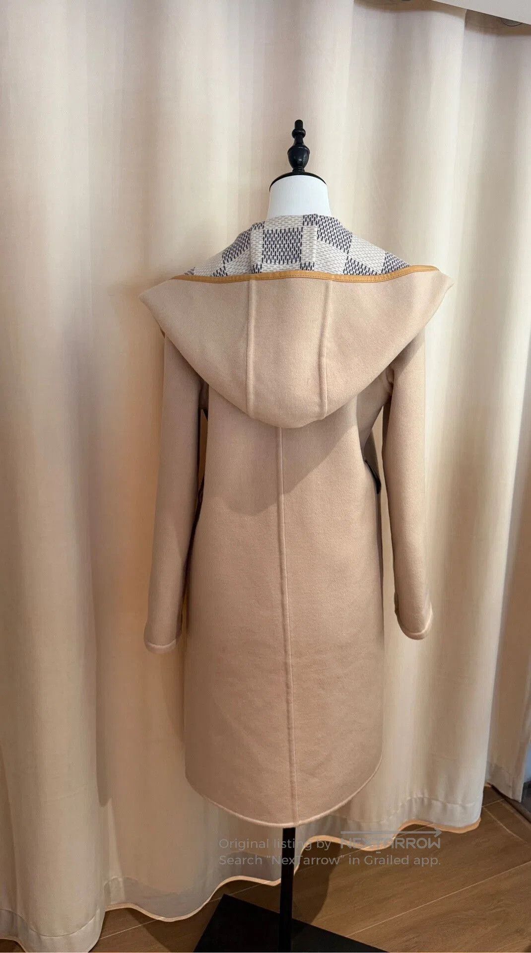 Louis Vuitton LV Damier Reversible Wool Coat. Size M / US 6-8 / IT 42-44 - 2 Thumbnail