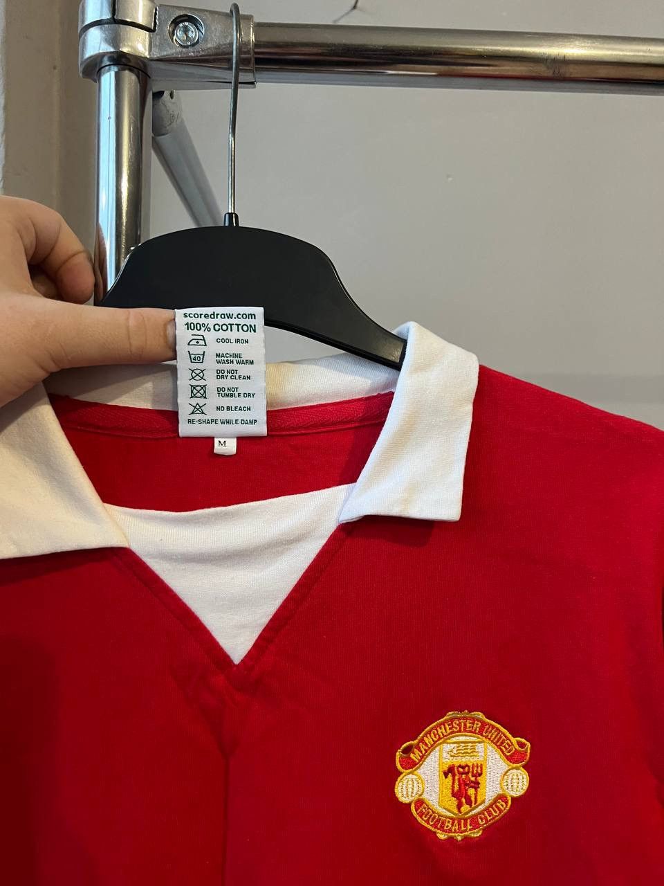 Vintage 1973 REMAKE MANCHESTER UNITED #7 HOME SOCCER JERSEY SHIRT M Size US M / EU 48-50 / 2 - 9 Thumbnail