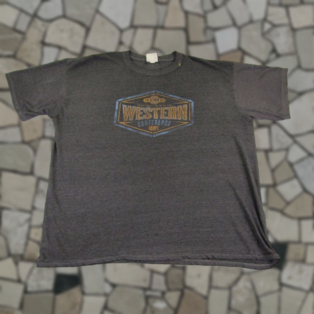 Nike VINTAGE Nike Shirt Mens XL Gray NBA Western Conference Logo T-Shirt Y2K Short Sleeve Crew Neck Size US XL / EU 56 / 4 - 1 Thumbnail