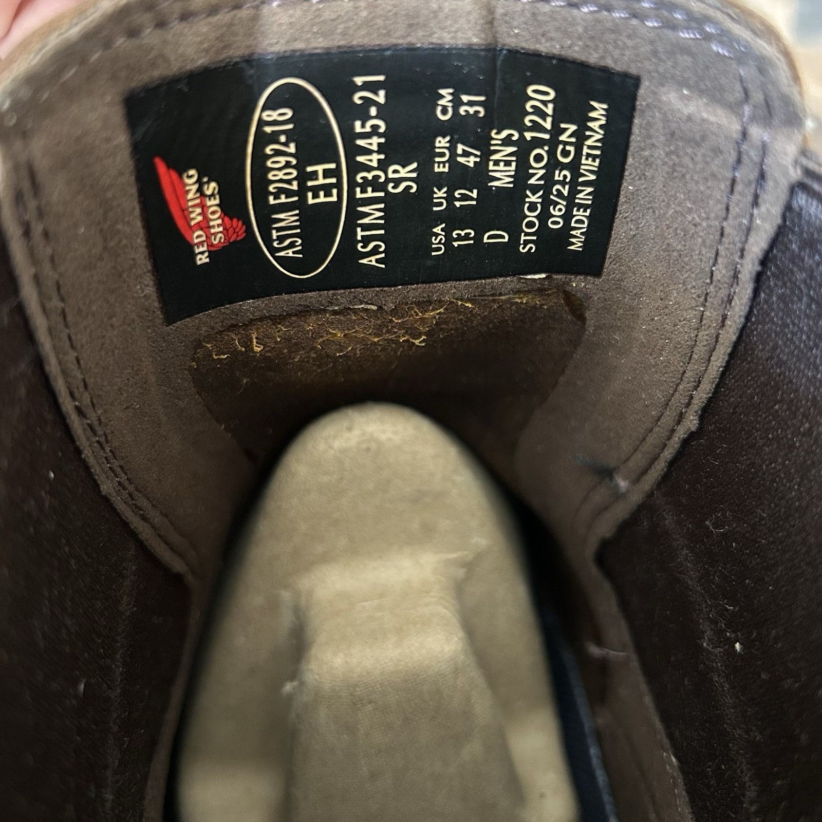 Red Wing Red Wing 1220 Chelsea Soft Toe Pull On Work Boots Mens 13 D Size US 13 / EU 46 - 4 Thumbnail