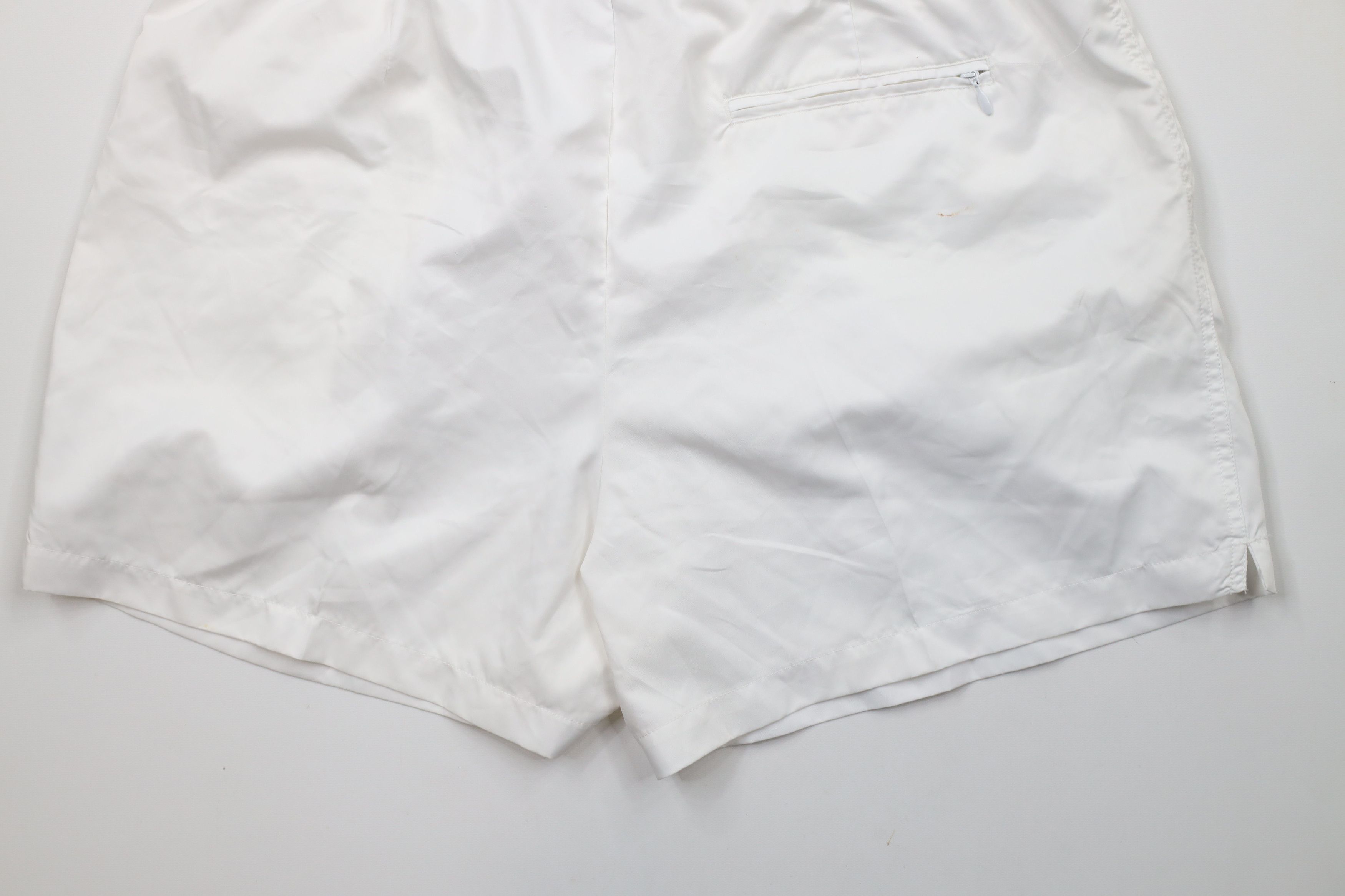Nike × Vintage Vintage 90s Nike Challenge Court Knee Tennis Shorts White Size US 36 / EU 52 - 15 Thumbnail