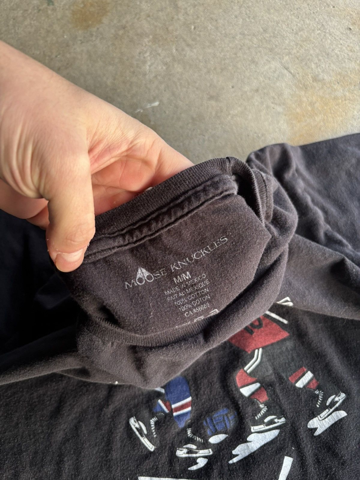 Moose Knuckles Crazy Faded Black Mooseknuckles Canada Hockey Fight Tee Size US M / EU 48-50 / 2 - 4 Thumbnail