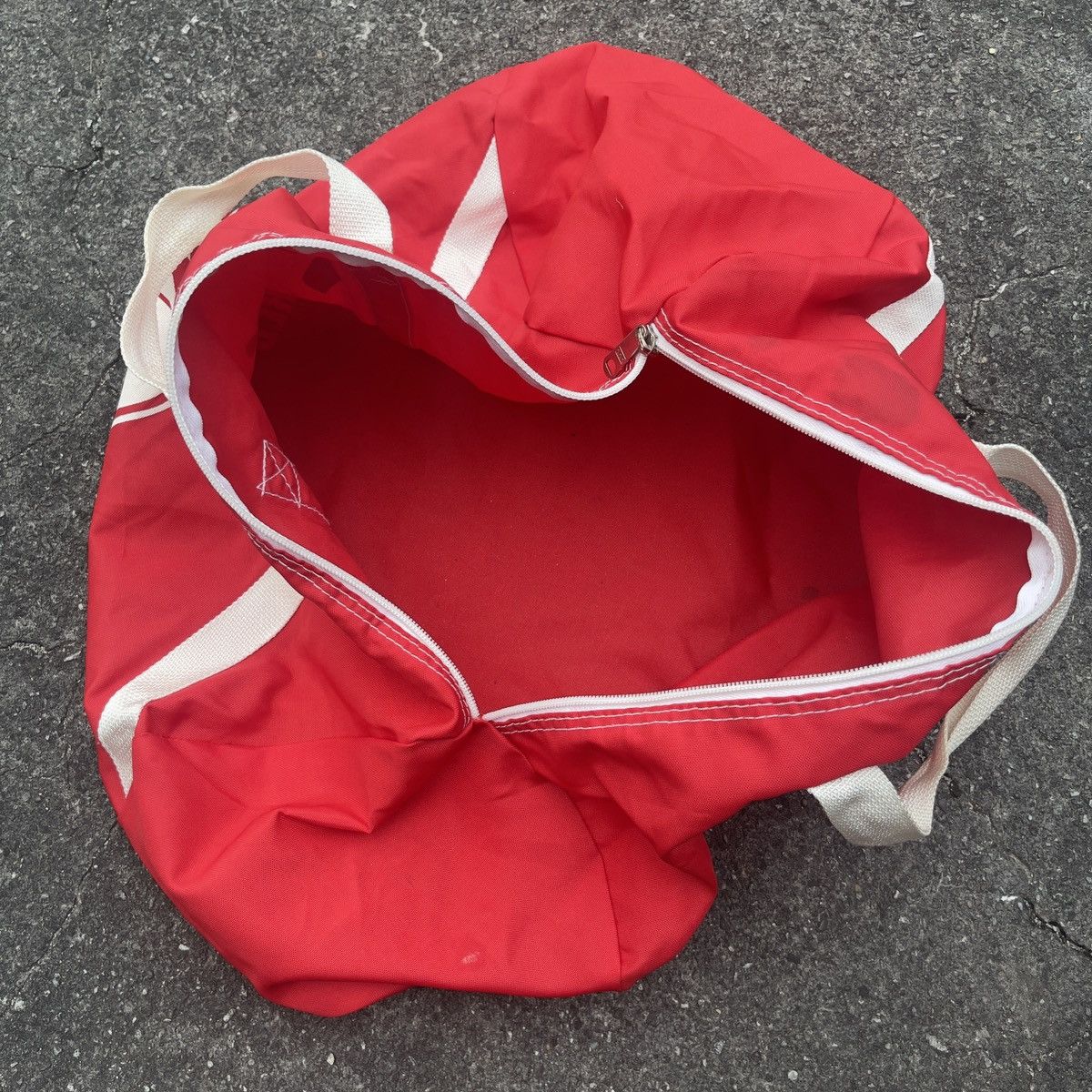 Vintage 1980s PHILADELPHIA PHILLIES World Champs Duffle Bag