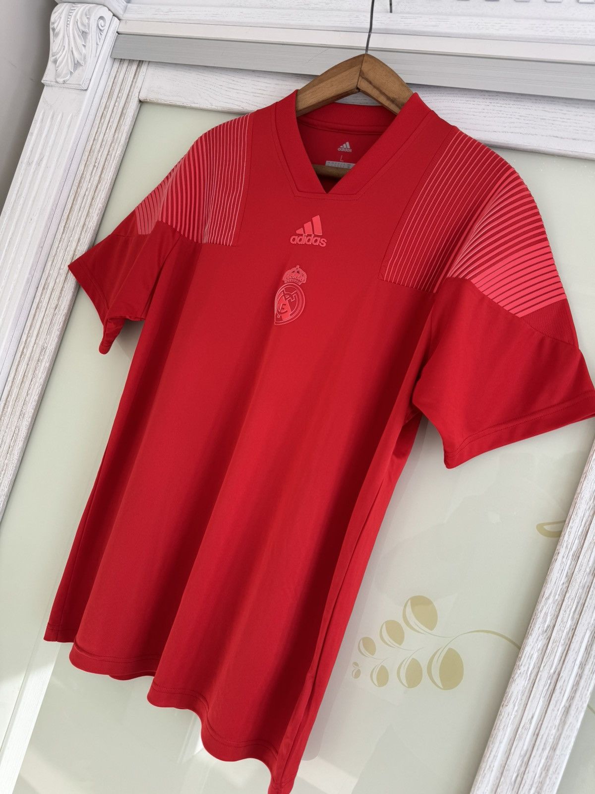 Adidas Real Madrid 2018-2019 Icon Tee Soccer Jersey Football Shirt Size US L / EU 52-54 / 3 - 3 Thumbnail