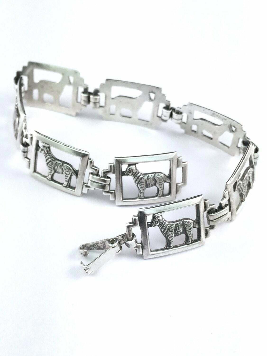Sterling Silver Sterling Silver Dog Bracelet Size ONE SIZE - 1 Thumbnail