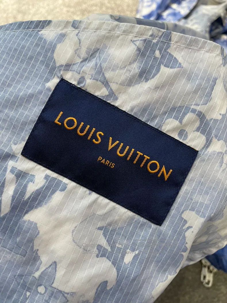 Louis Vuitton Louis Vuitton Ink smudged print jacket Size US L / EU 52-54 / 3 - 6 Thumbnail