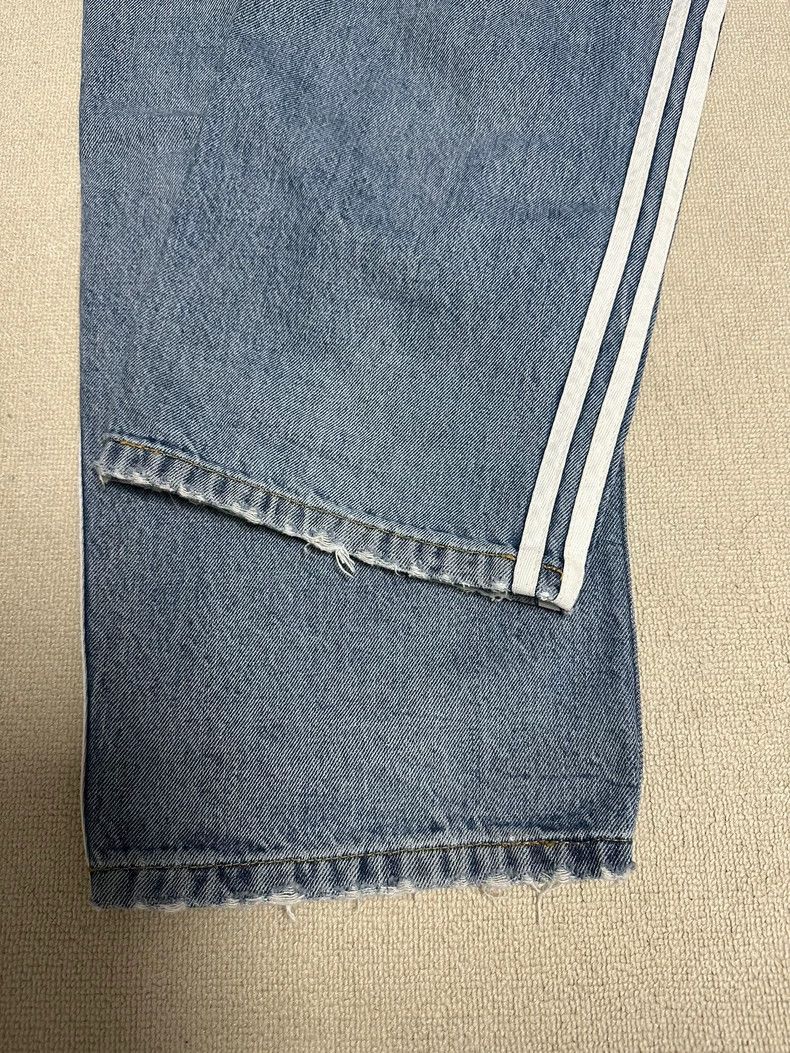 Balenciaga Balenciaga size xs Wash Blue Side Stripe Jeans 2502-Nextarr Size US 28 / EU 44 - 3 Thumbnail