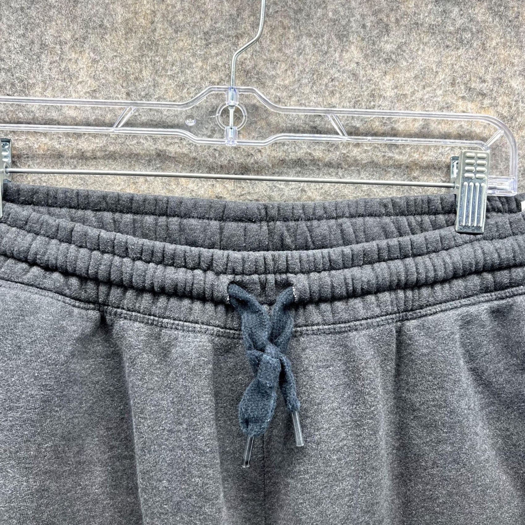 Puma Puma Pants Men L Sweatpants Gray Fleece Elastic Waist Pockets Regular Inseam 27" Size US 33 - 5 Thumbnail