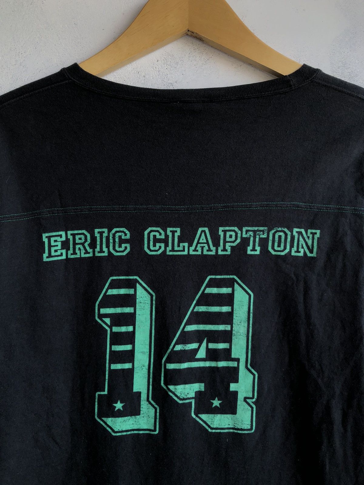 Beauty Beast Japanese Poem Eric Clapton LongSleeve 40 Year Road to Japan Size US L / EU 52-54 / 3 - 8 Thumbnail