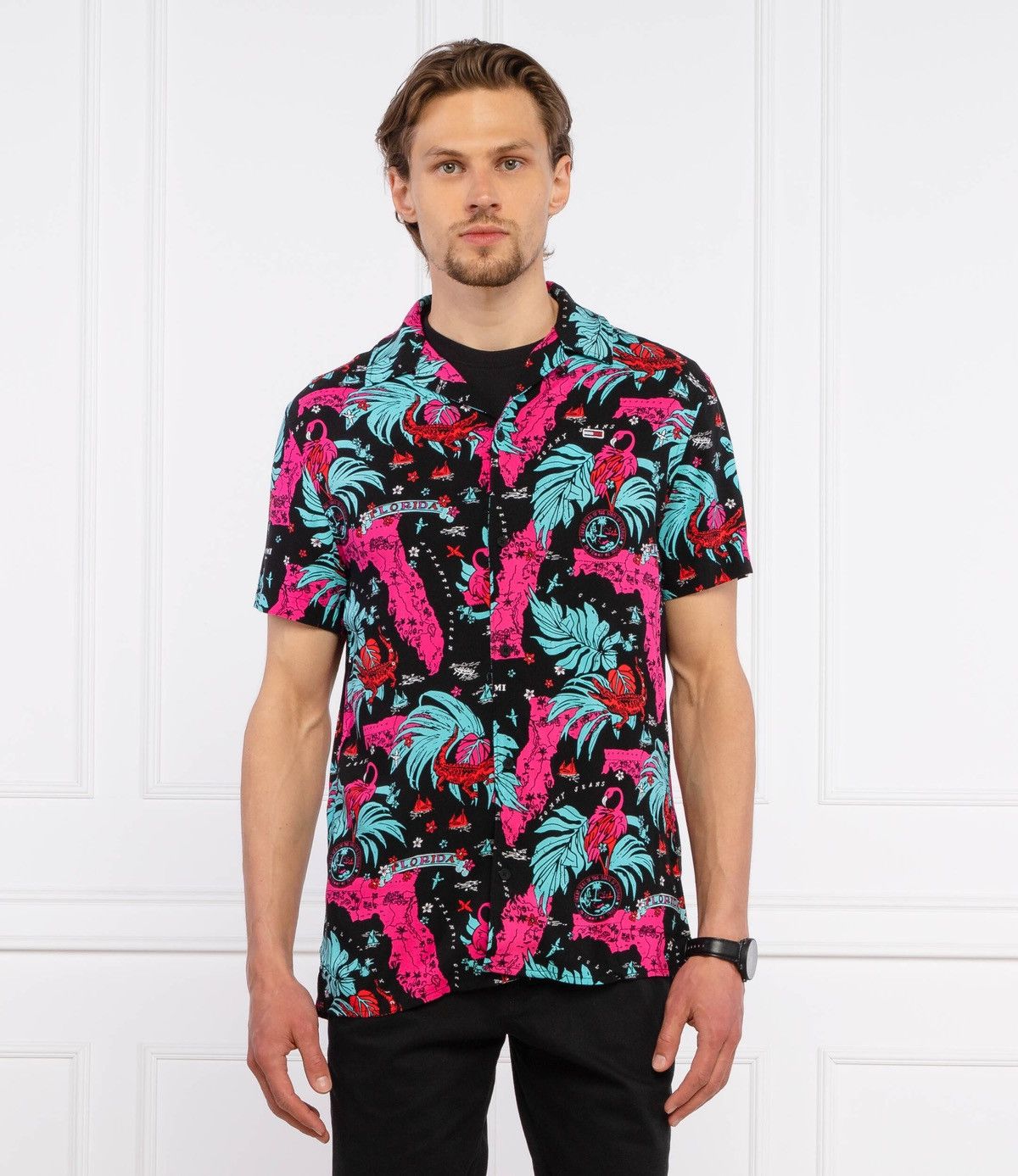 Tommy Jeans Tommy Hilfiger Jeans Printed Shirt Button Viscose Tropical Size US M / EU 48-50 / 2 - 1 Thumbnail