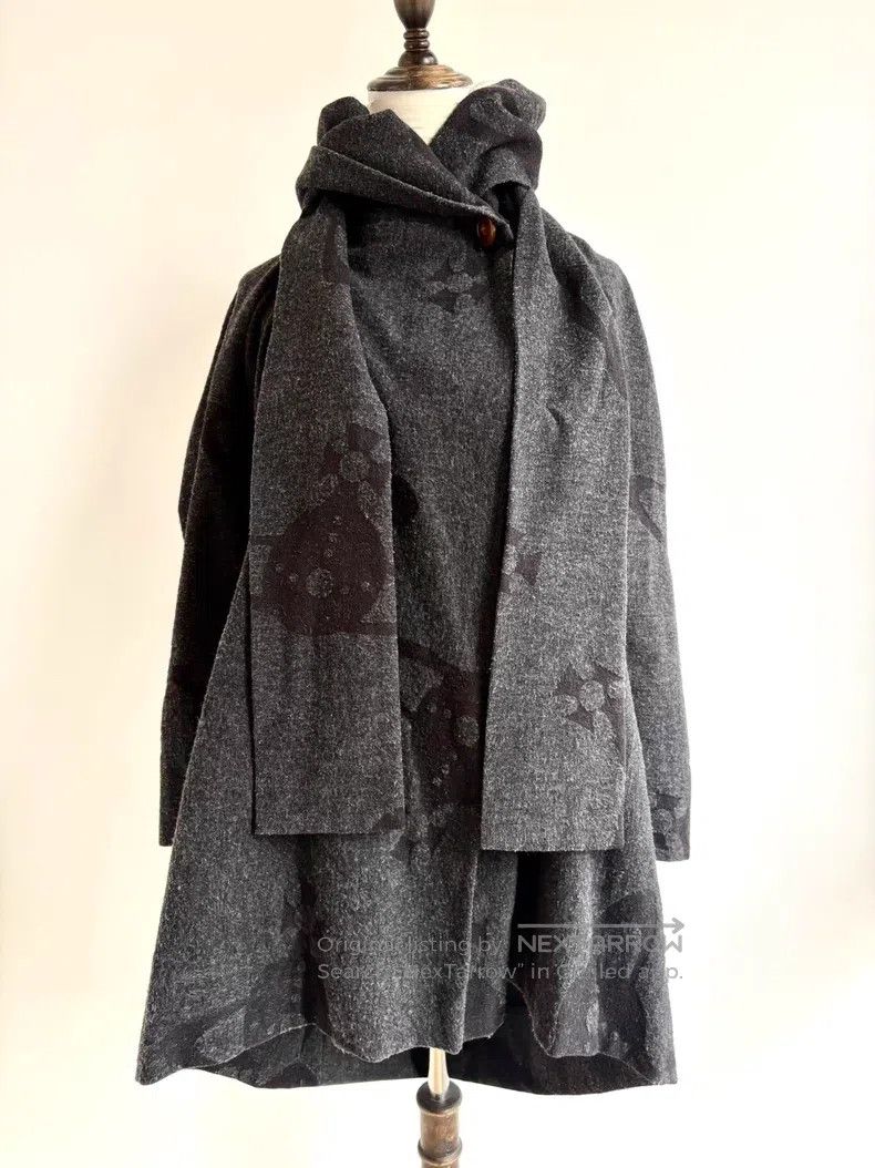 Vivienne Westwood Vivienne Westwood Gray large Saturn bow tie scarf coat Size M / US 6-8 / IT 42-44 - 7 Thumbnail