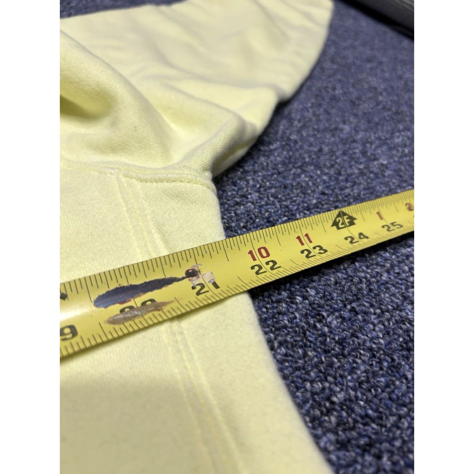 Nike VINTAGE Nike Hoodie Sweatshirt Yellow 2000s Small Crew Neck Long Sleeve Fleece Pullover Unisex Adults Nike Sportswear Mens Womens Size US S / EU 44-46 / 1 - 3 Thumbnail