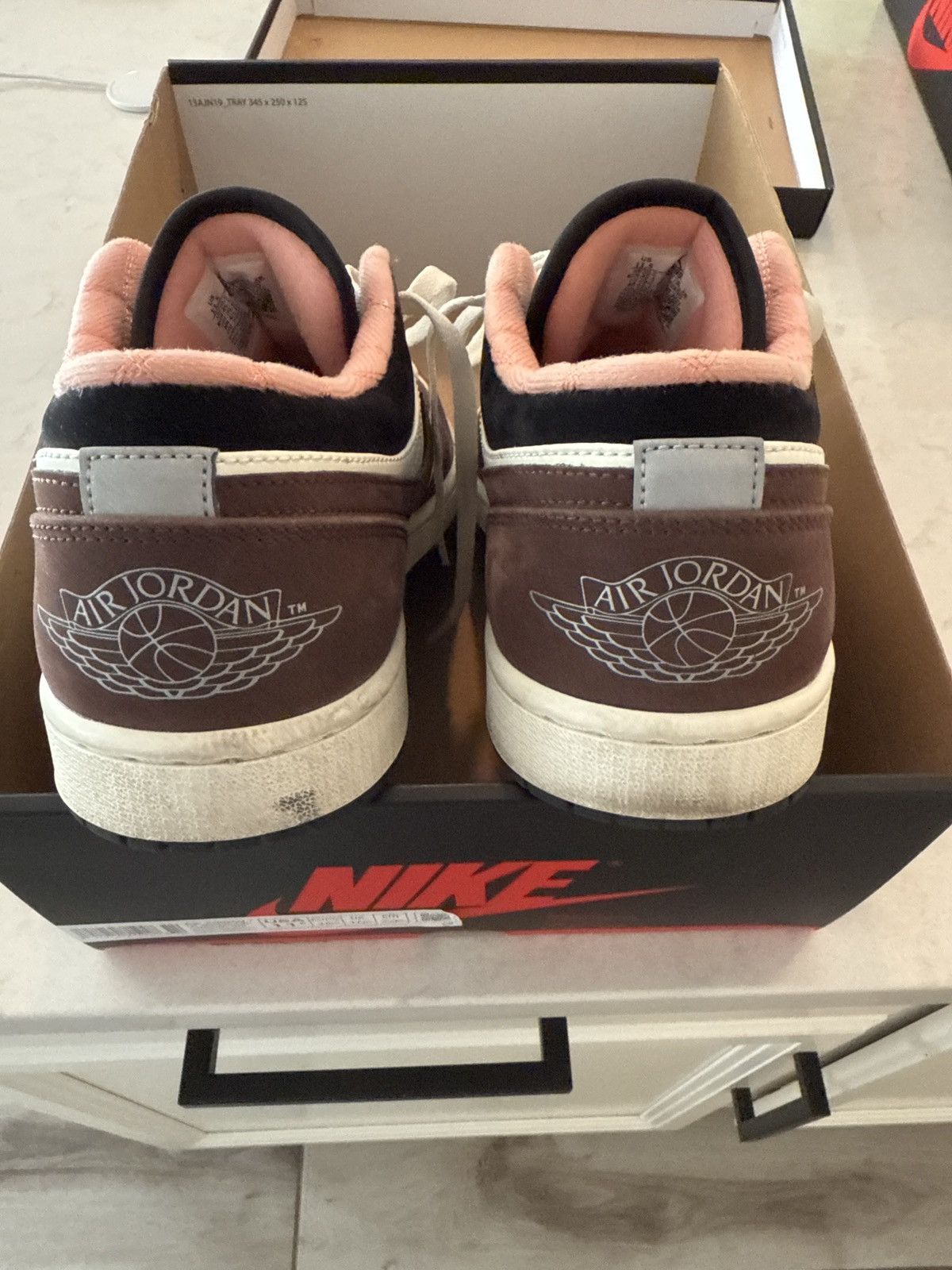 Jordan Brand × Nike Air Jordan 1 Low Mocha Size US 11.5 / EU 44-45 - 4 Thumbnail