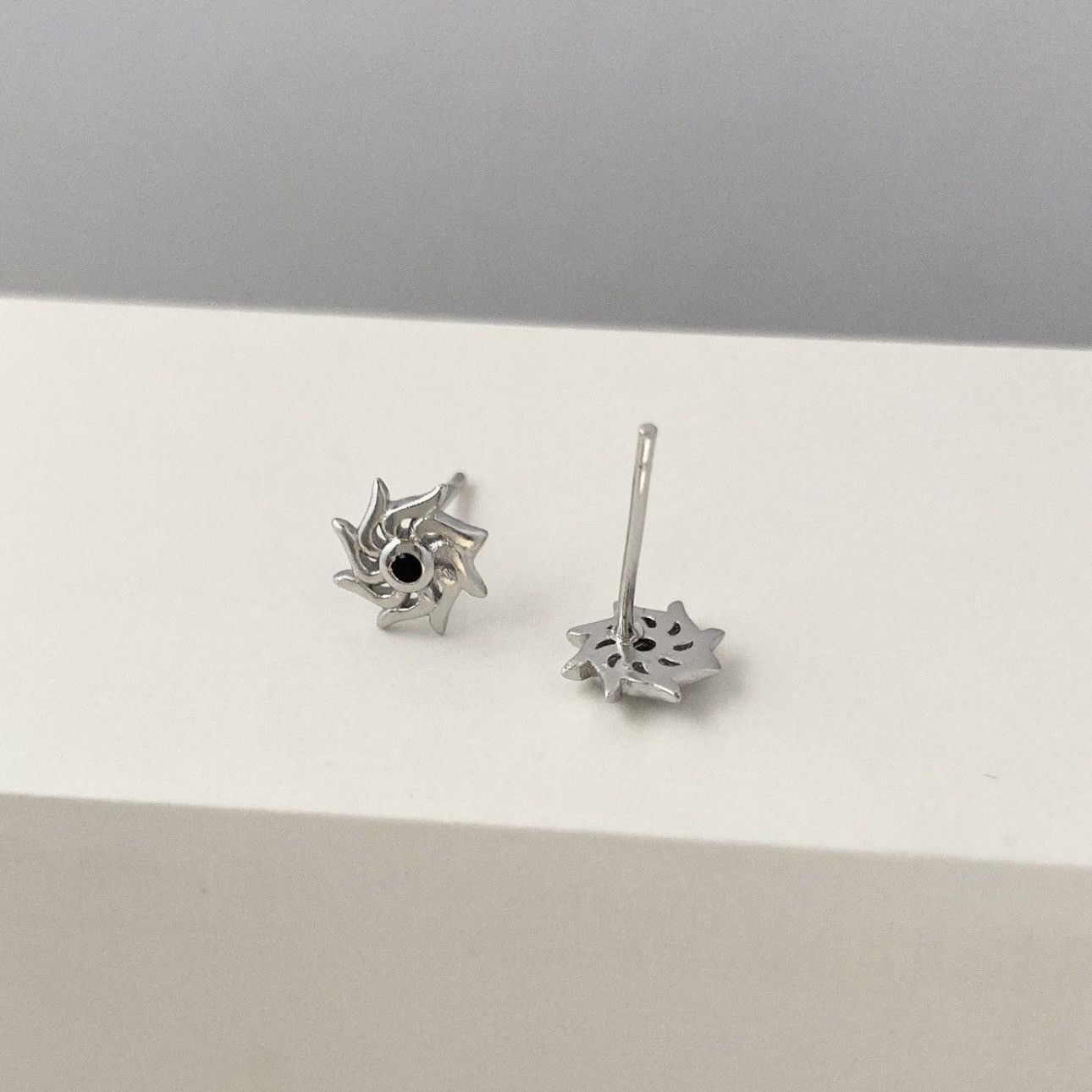 Other Sun Stud Earrings for Men Women Streetwear Unisex Earrings Size ONE SIZE - 2 Thumbnail