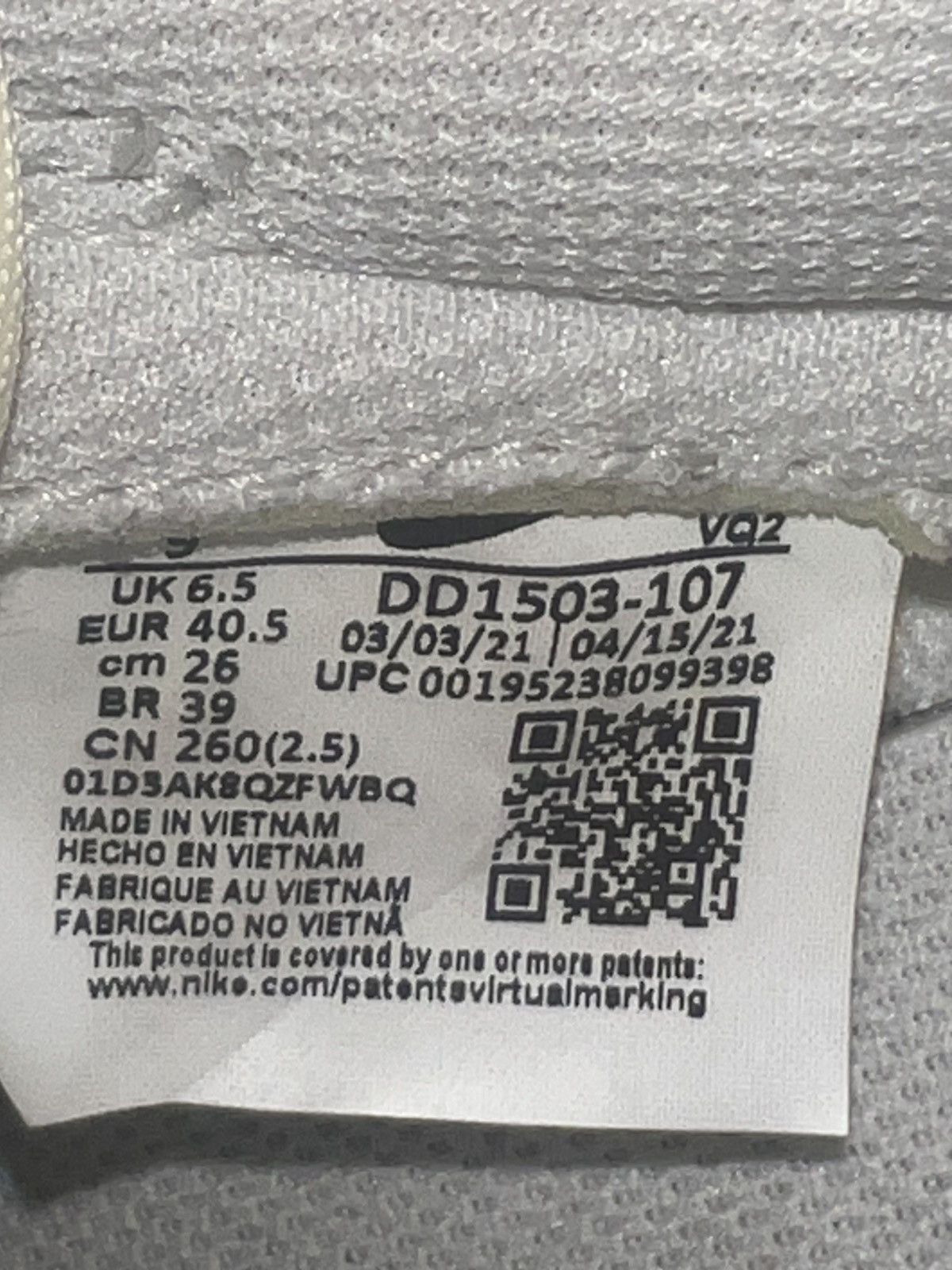Nike WMNS Dunk Low Light Bone size 9W Size US 9 / IT 39 - 11 Thumbnail