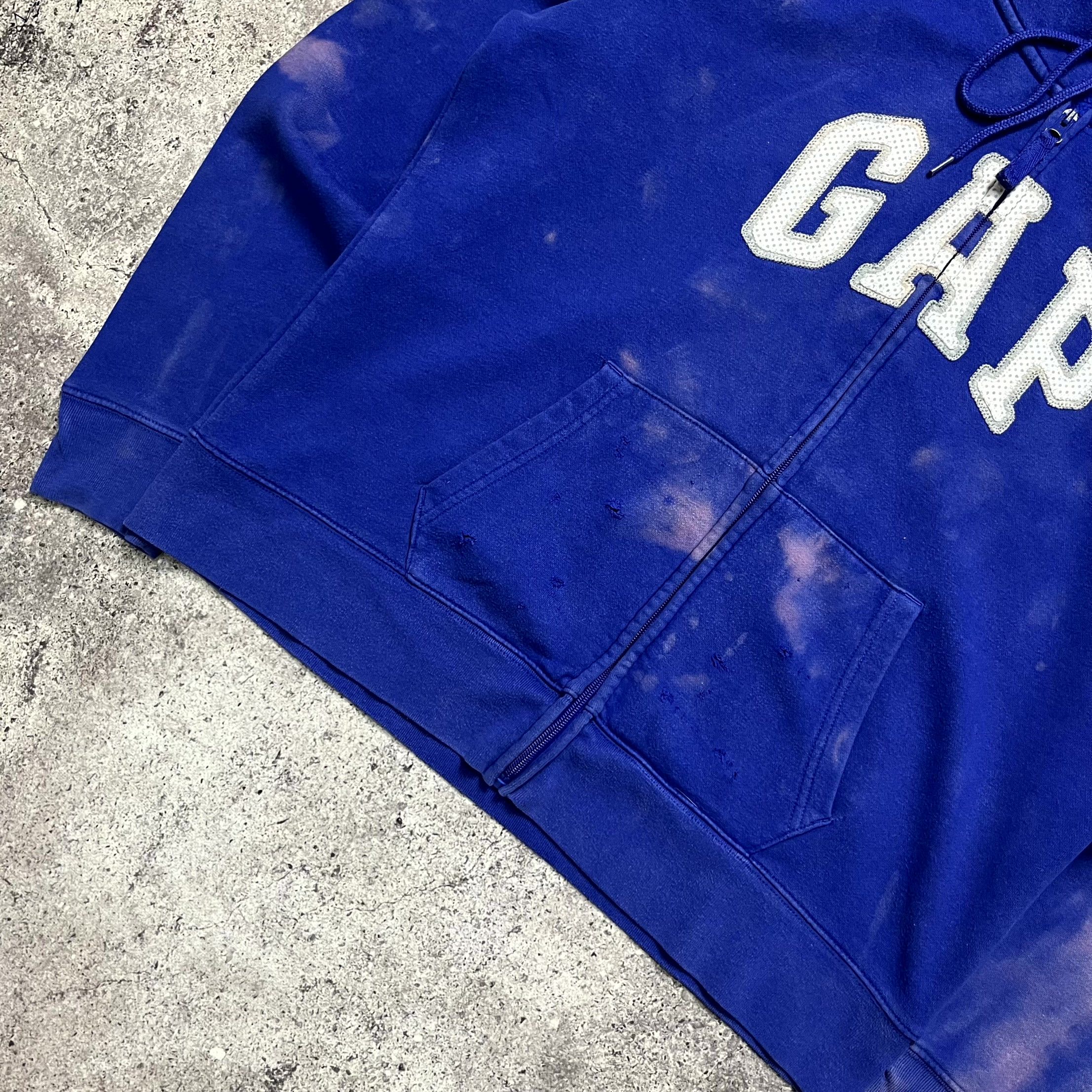 Gap Gap Fullzip Distressed Tie Dye Blue Hoodie Size M (Women XL) Size US M / EU 48-50 / 2 - 3 Thumbnail