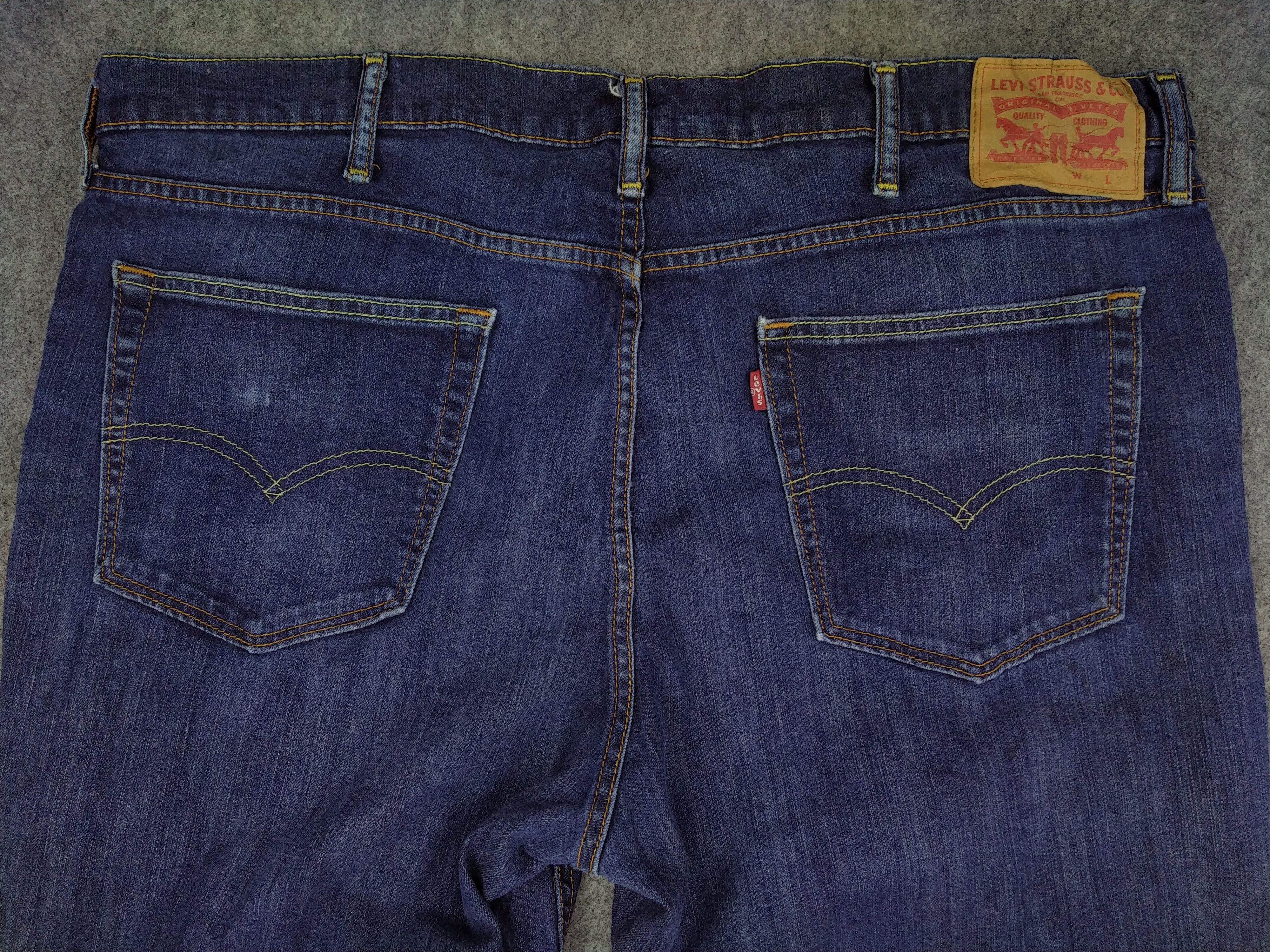 Levi's Distressed Dark Blue Vintage Levi's Denim 41x29.5 -JN401 Size US 41 - 4 Thumbnail