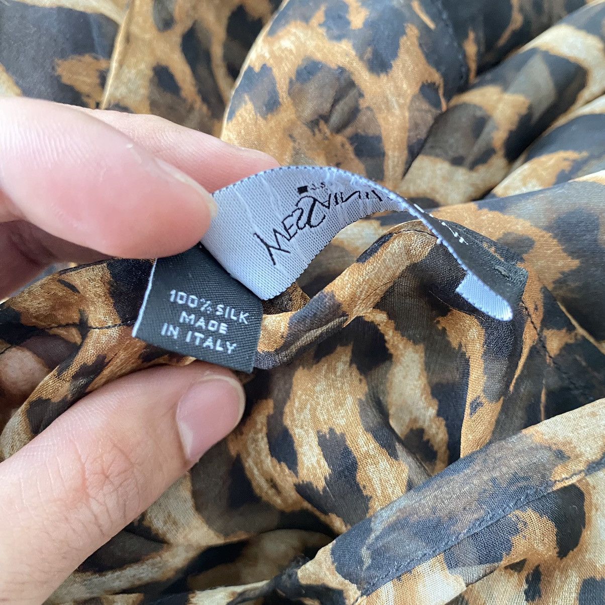 Yves Saint Laurent SS2002 Yves Saint Laurent leopard-print Silk Kaftan Size ONE SIZE - 8 Thumbnail