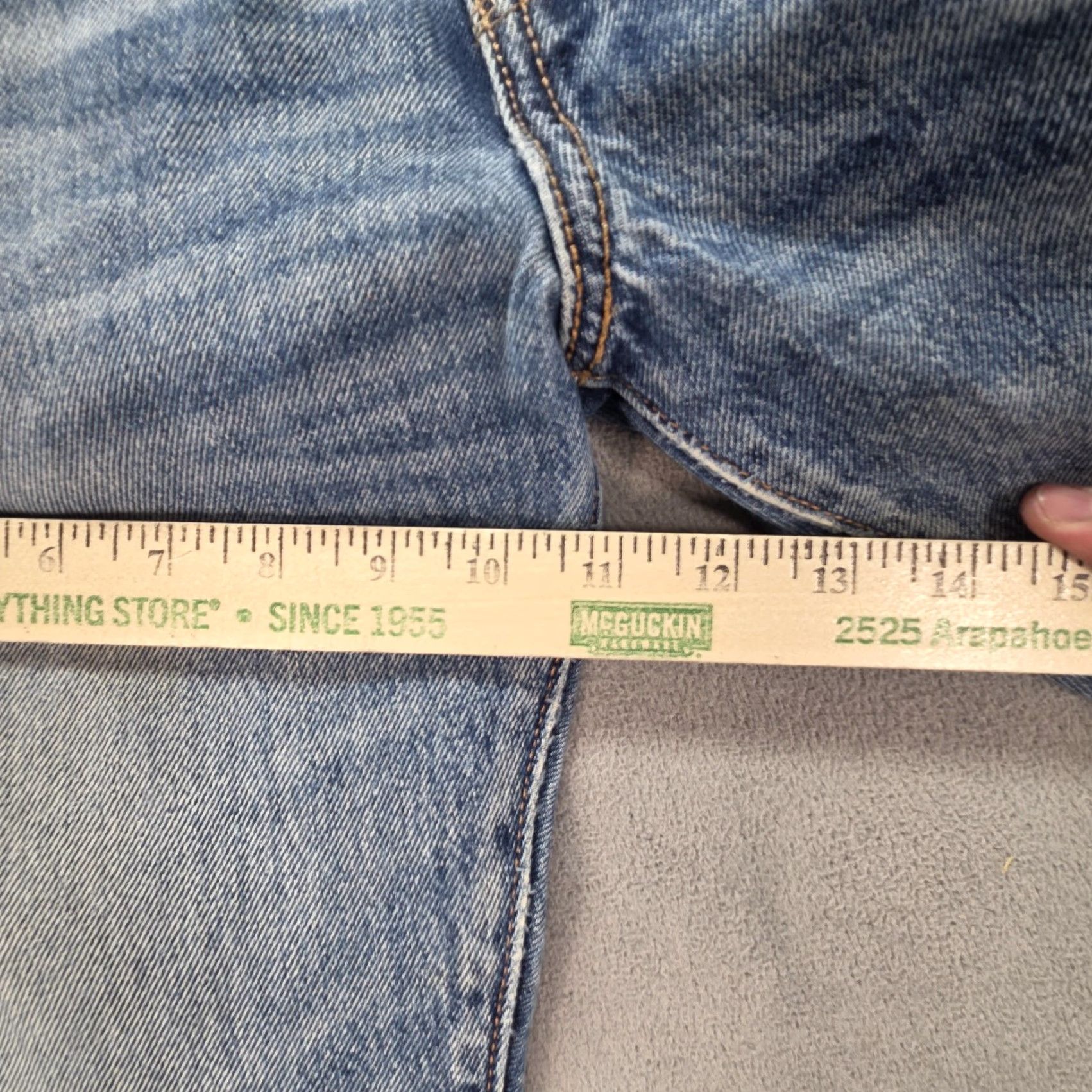 Levi's VINTAGE Levis 501 Jeans Mens Selvedge Medium Blue Tapered Whiskers Honeycomb Fits 30x31 Size US 30 / EU 46 - 6 Thumbnail