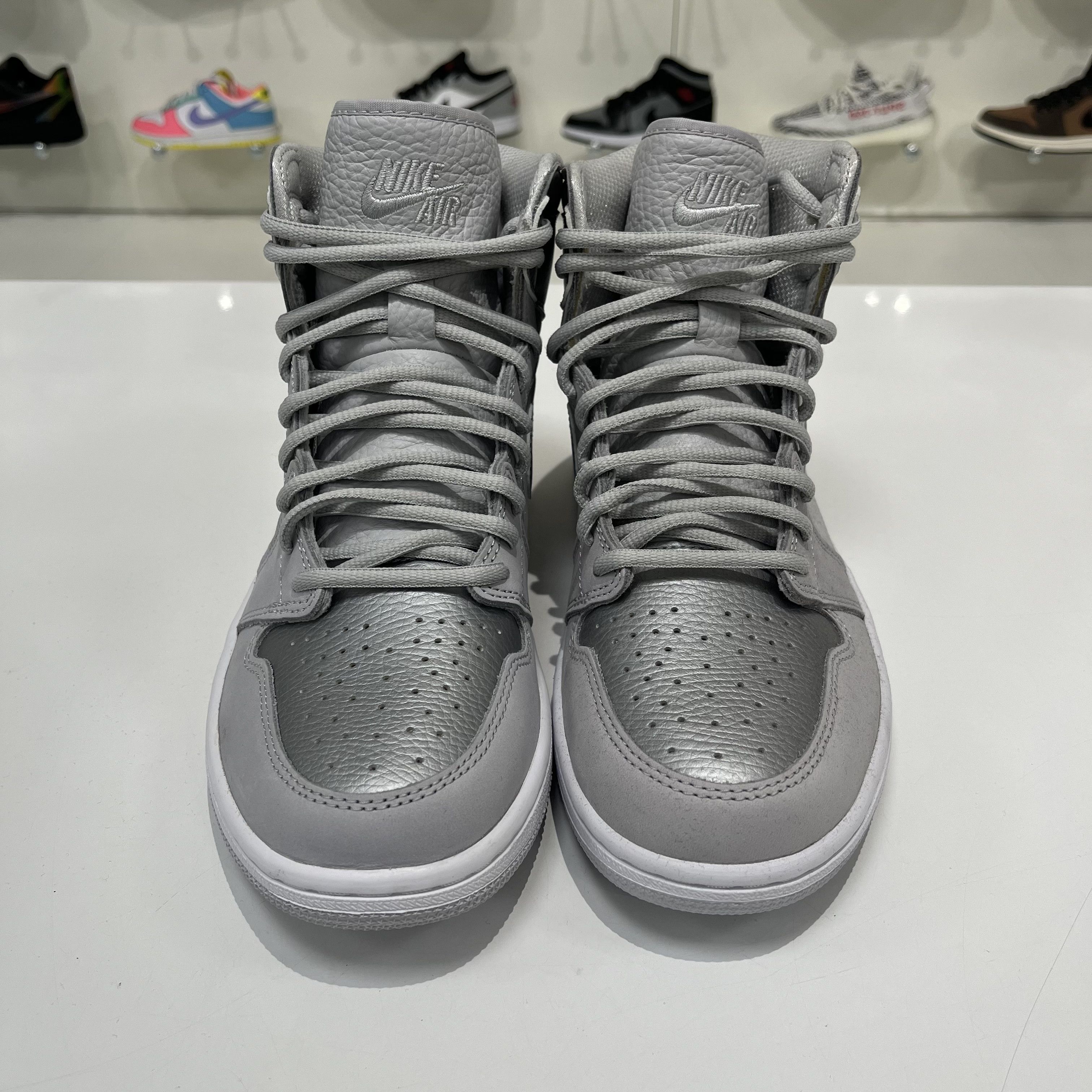 Nike Air Jordan 1 Retro High CO Japan Neutral Grey 2020 Size US 8.5 / EU 41-42 - 5 Thumbnail