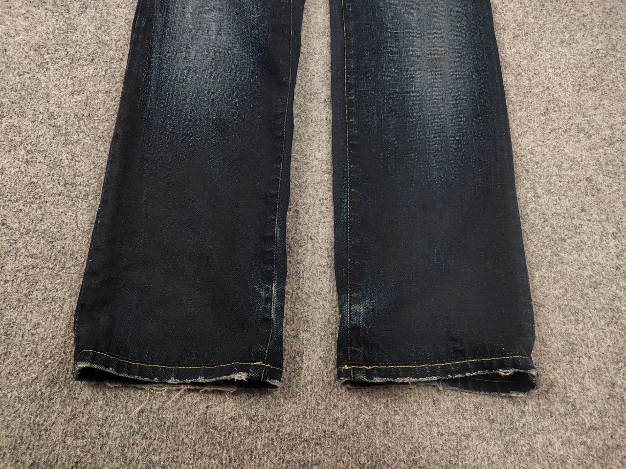 Diesel Vintage Diesel Rippy Logo Distressed Faded Denim Jeans Y2K Size 27" / US 4 / IT 40 - 4 Thumbnail