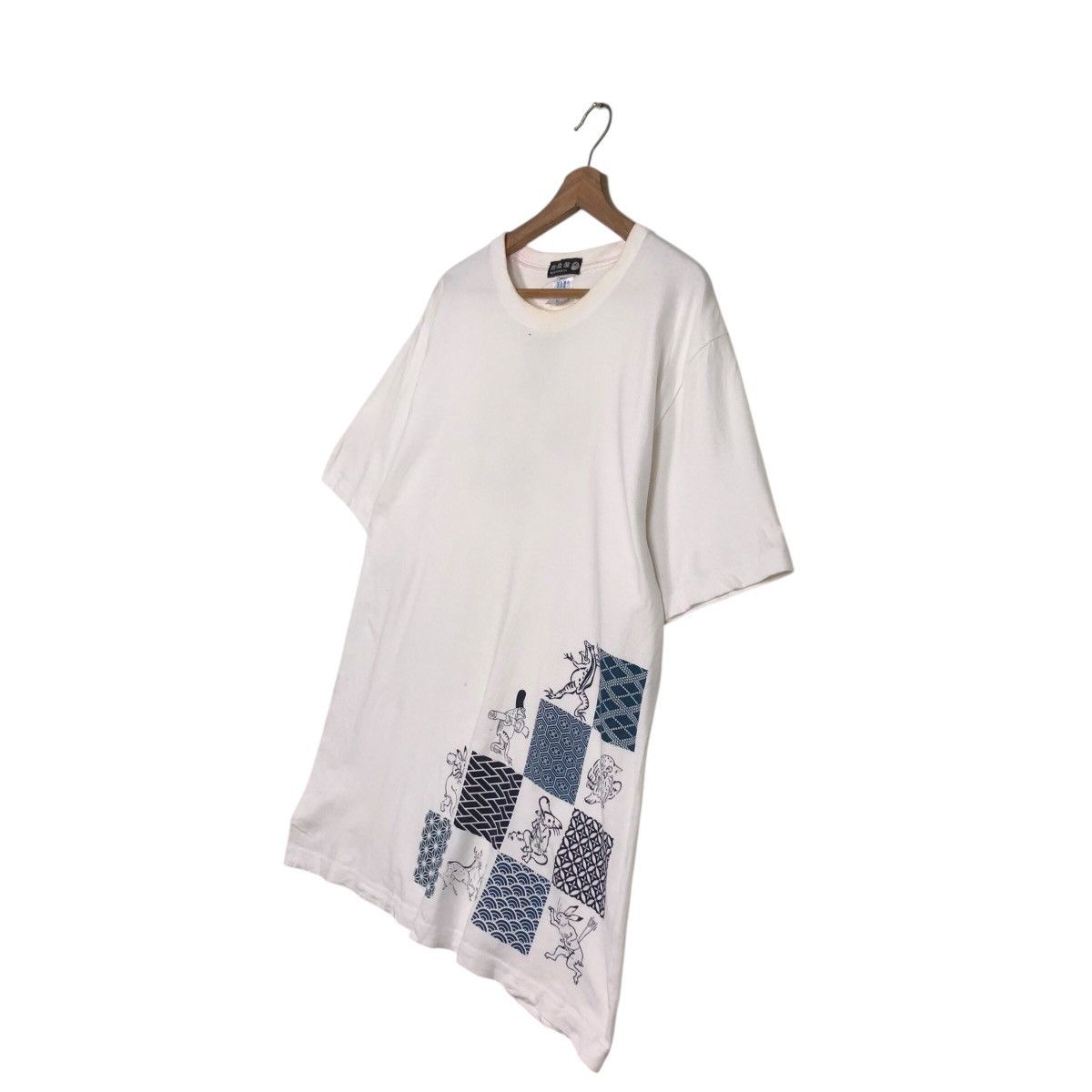 Japanese Brand 📌Vintage Short Sleeve Tee Kurashiriya Big Logo Issey Miyake Size US XL / EU 56 / 4 - 3 Thumbnail