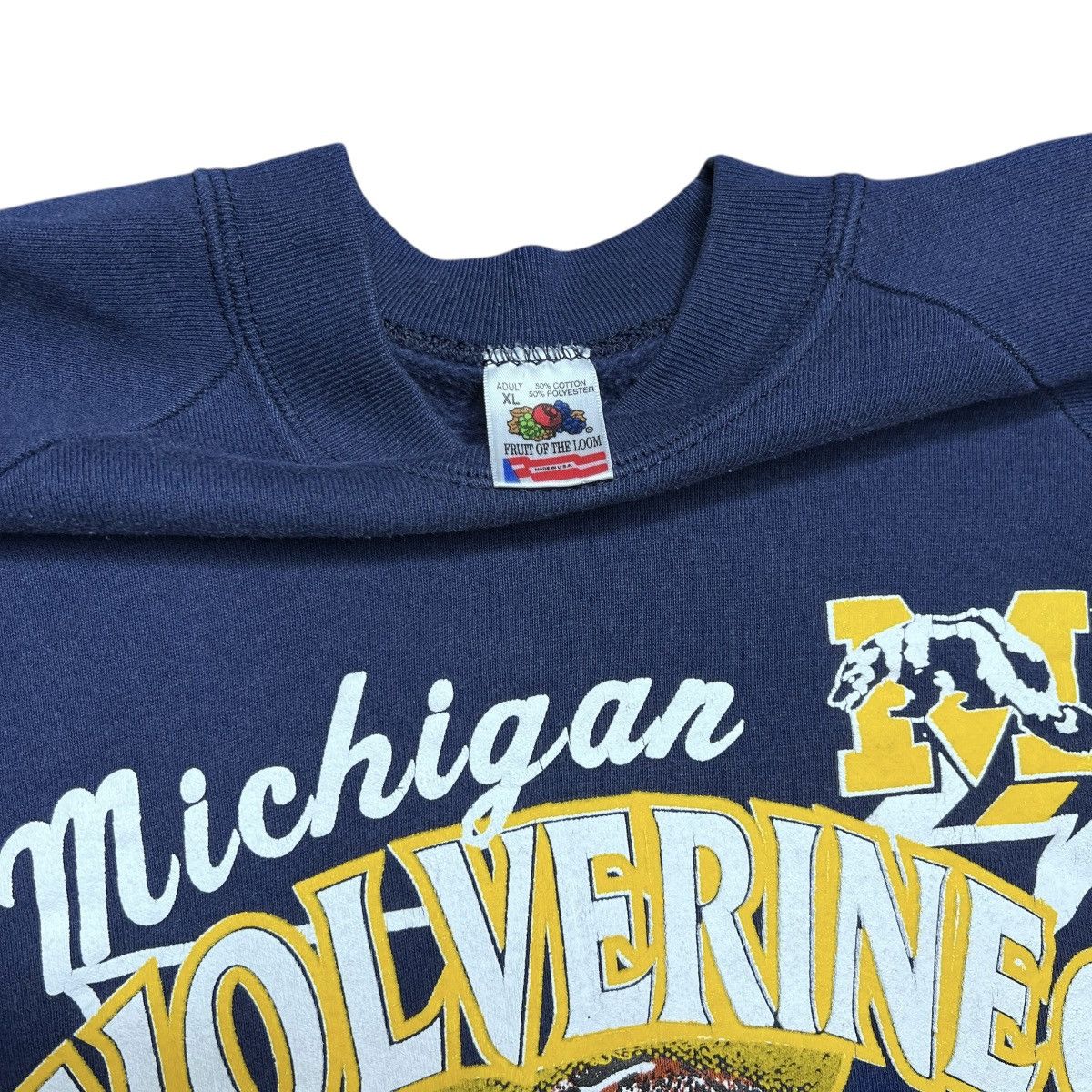 NCAA Vintage 1990s NCAA Michigan Wolverines Basketball Sweatshirt Size US XL / EU 56 / 4 - 2 Thumbnail