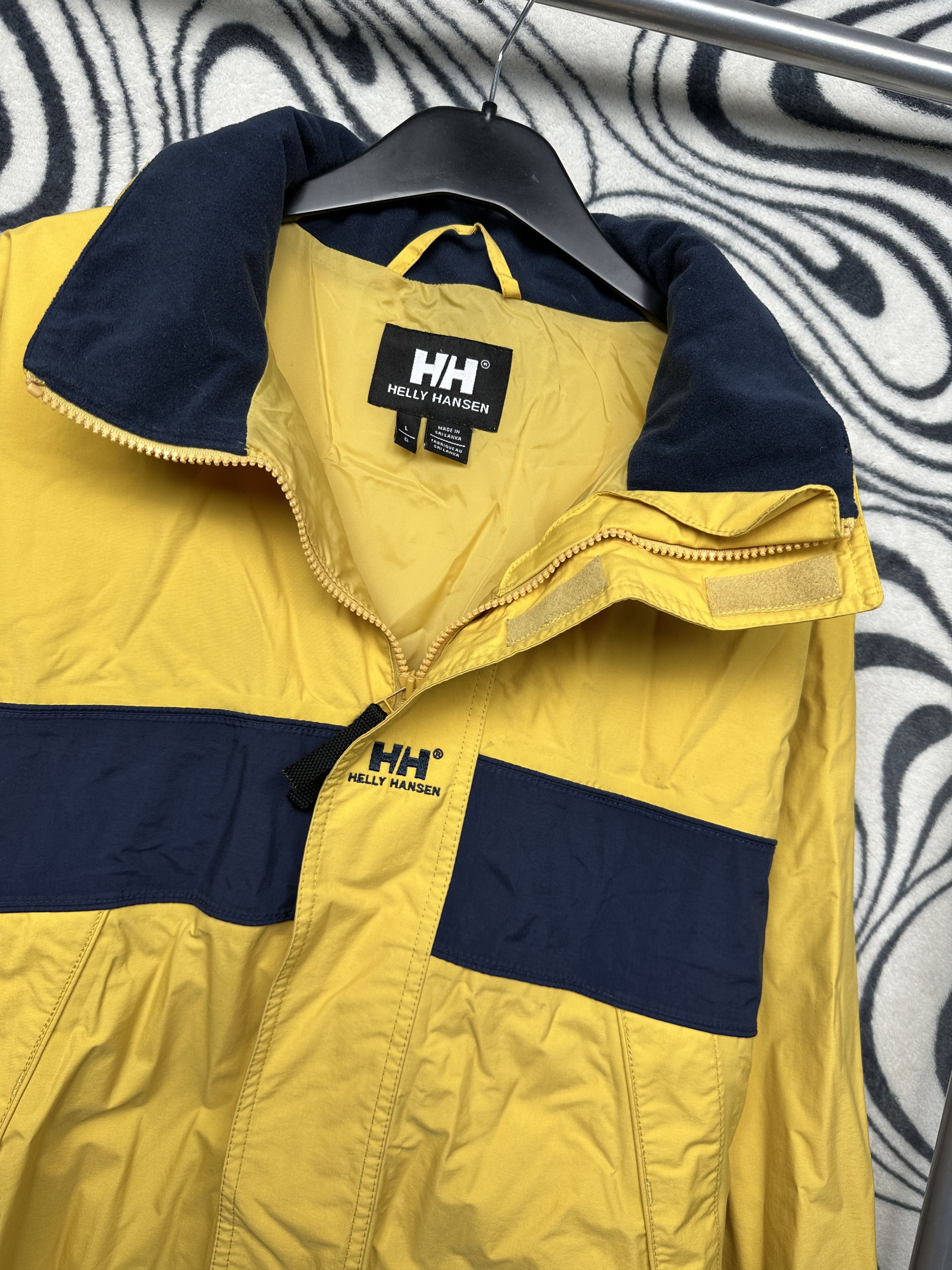 Helly Hansen Helly Hansen Vintage Mens Jacket Size US L / EU 52-54 / 3 - 2 Thumbnail