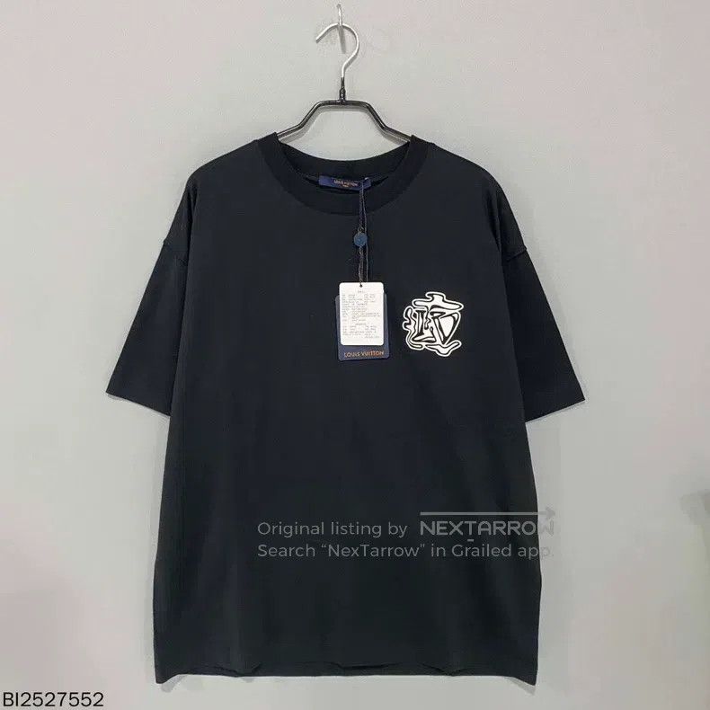 Louis Vuitton Louis Vuitton Black word logo short sleeve Size US M / EU 48-50 / 2 - 2 Thumbnail
