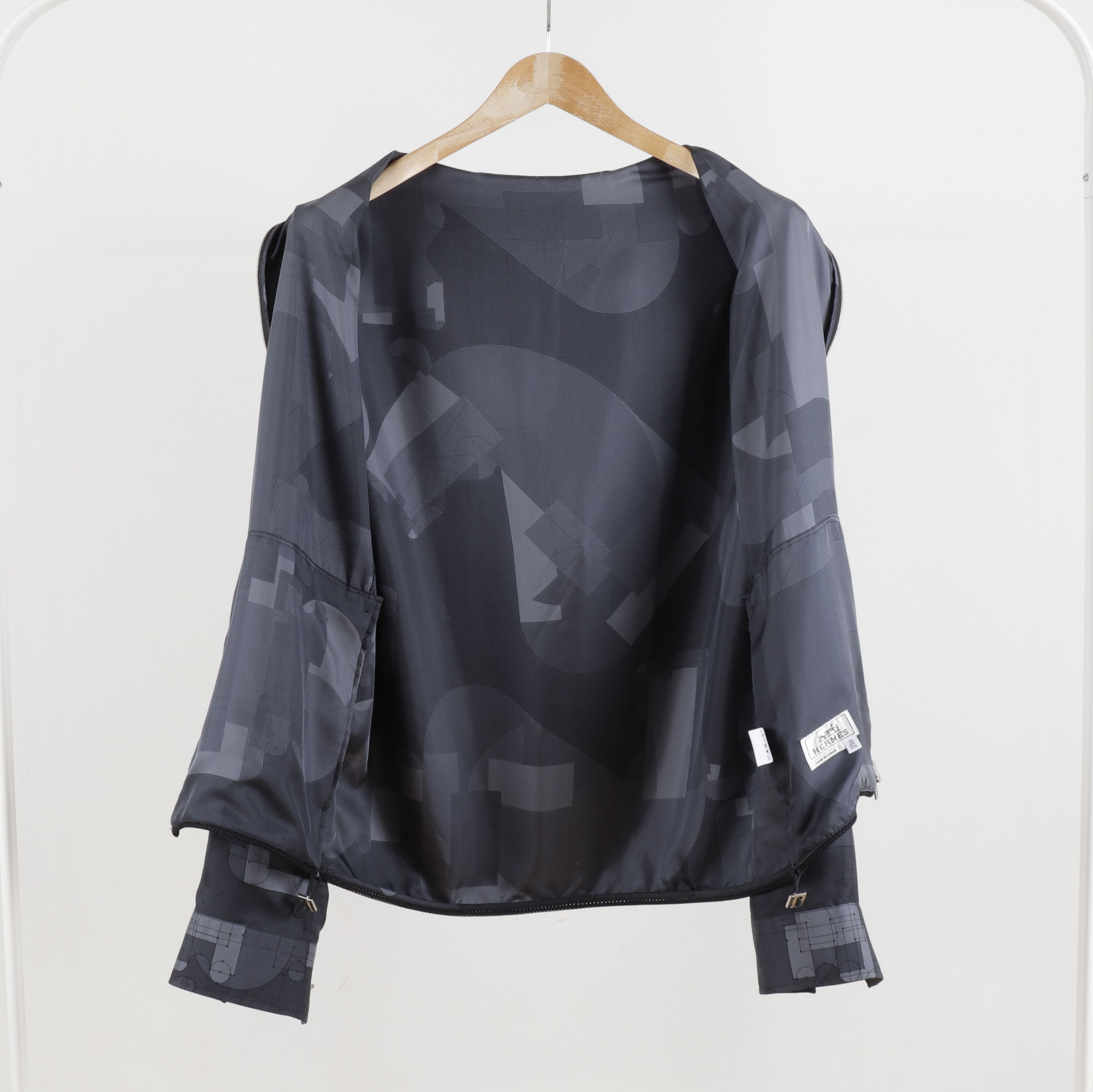 Hermes Hermes Silk Grey Geometric Print Hooded Light Jacket Size US M / EU 48-50 / 2 - 3 Thumbnail