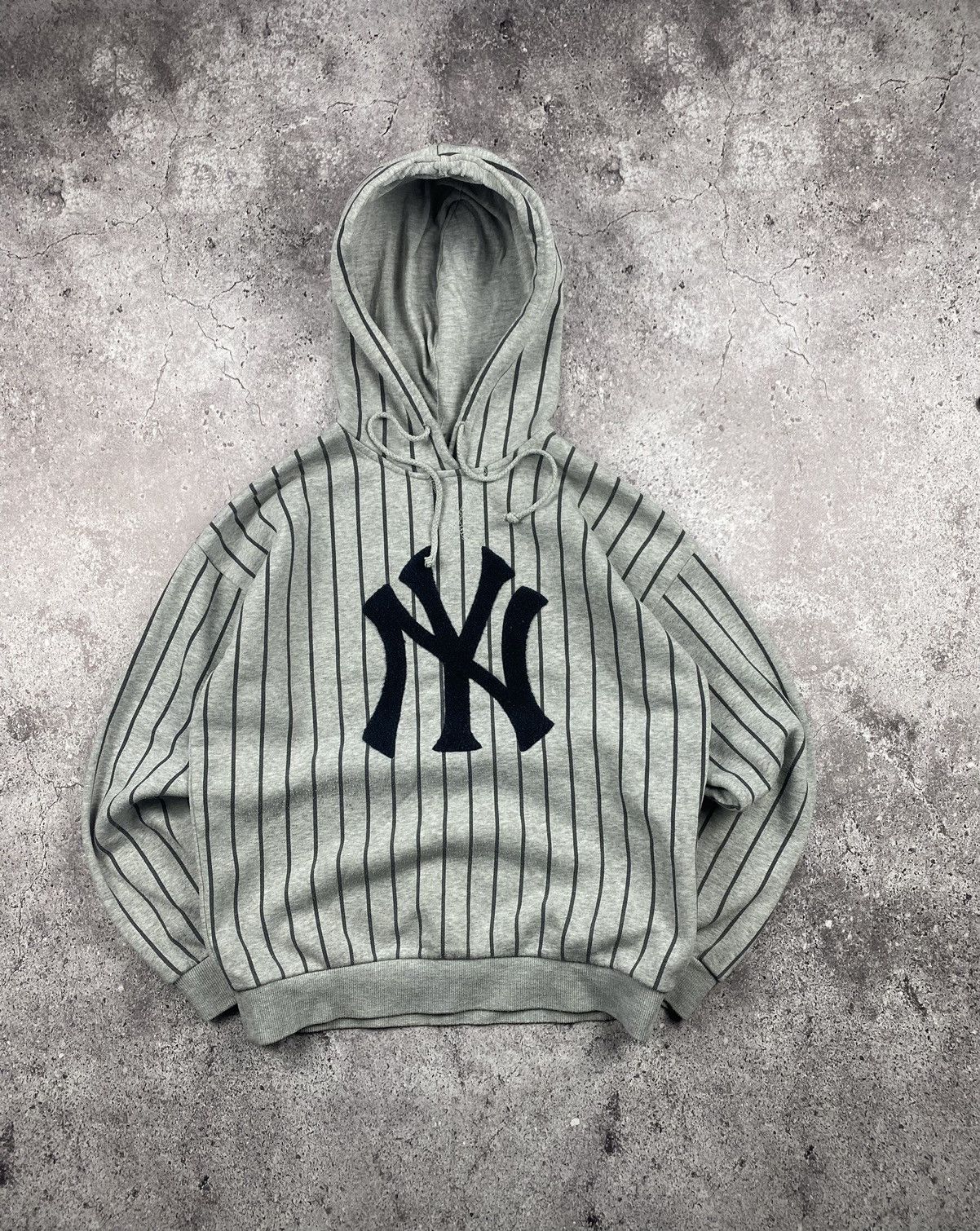 Majestic × Vintage Yankees Majestic vintage striped box logo hoodie New York Size US S / EU 44-46 / 1 - 1 Thumbnail