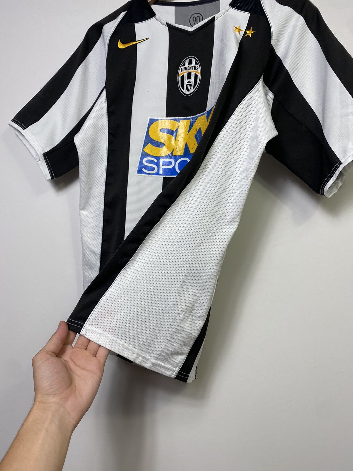 Nike Vintage 2004-2005 Nike Juventus Home Jersey Blockcore Size US S / EU 44-46 / 1 - 9 Thumbnail