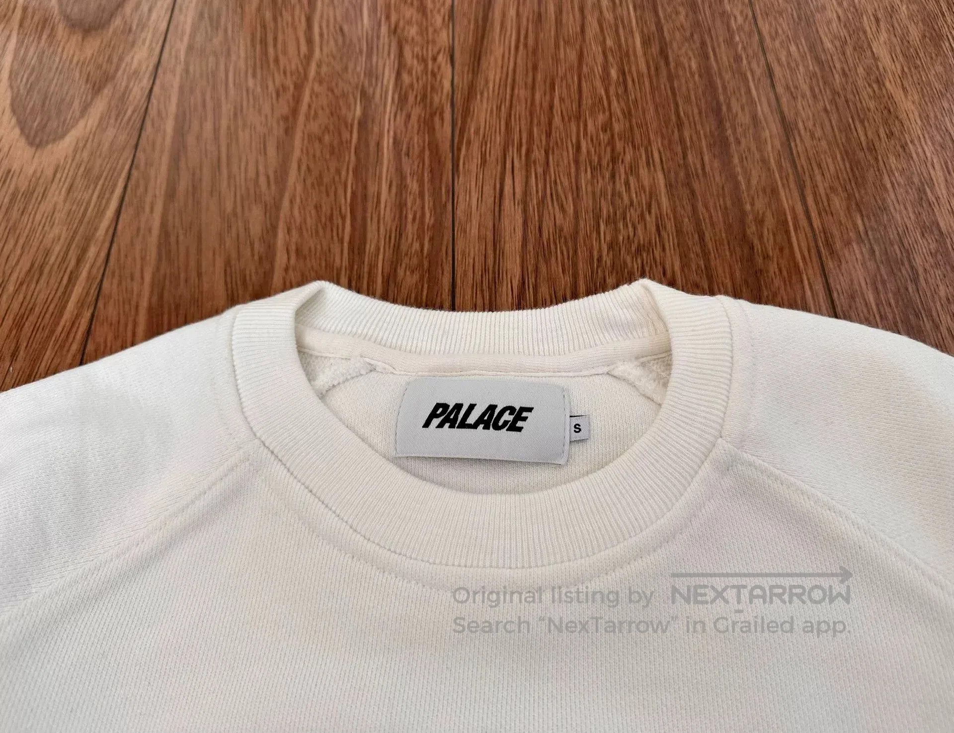 Palace palace logo. Size US S / EU 44-46 / 1 - 3 Thumbnail