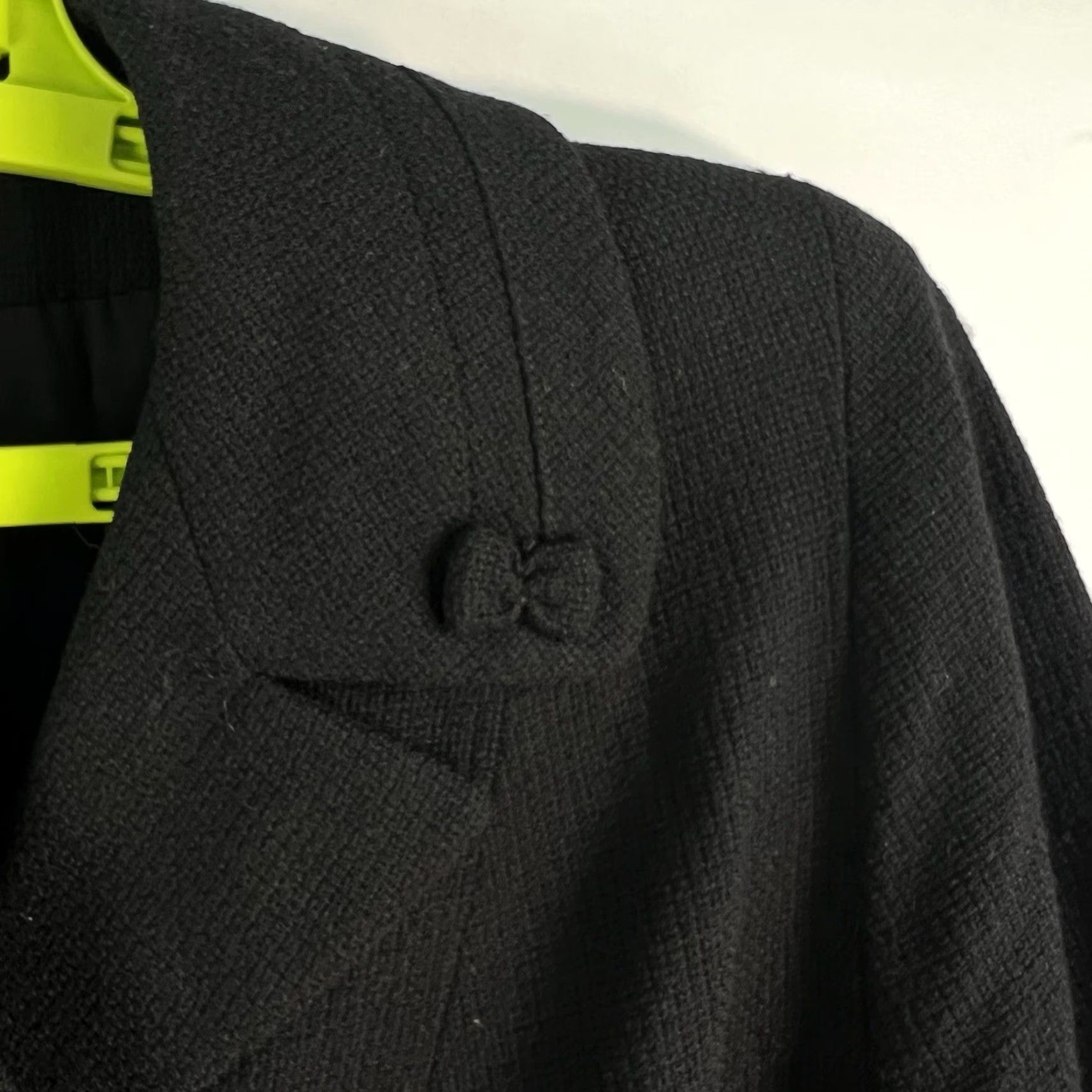 Vintage VINTAGE Bowtie Woven Overcoat Women’s 1950s Black USA Made 3/4 Sleeve L Jacket/M Coat 46 in Chest M/L Mens Womens Girls Size M / US 6-8 / IT 42-44 - 5 Thumbnail