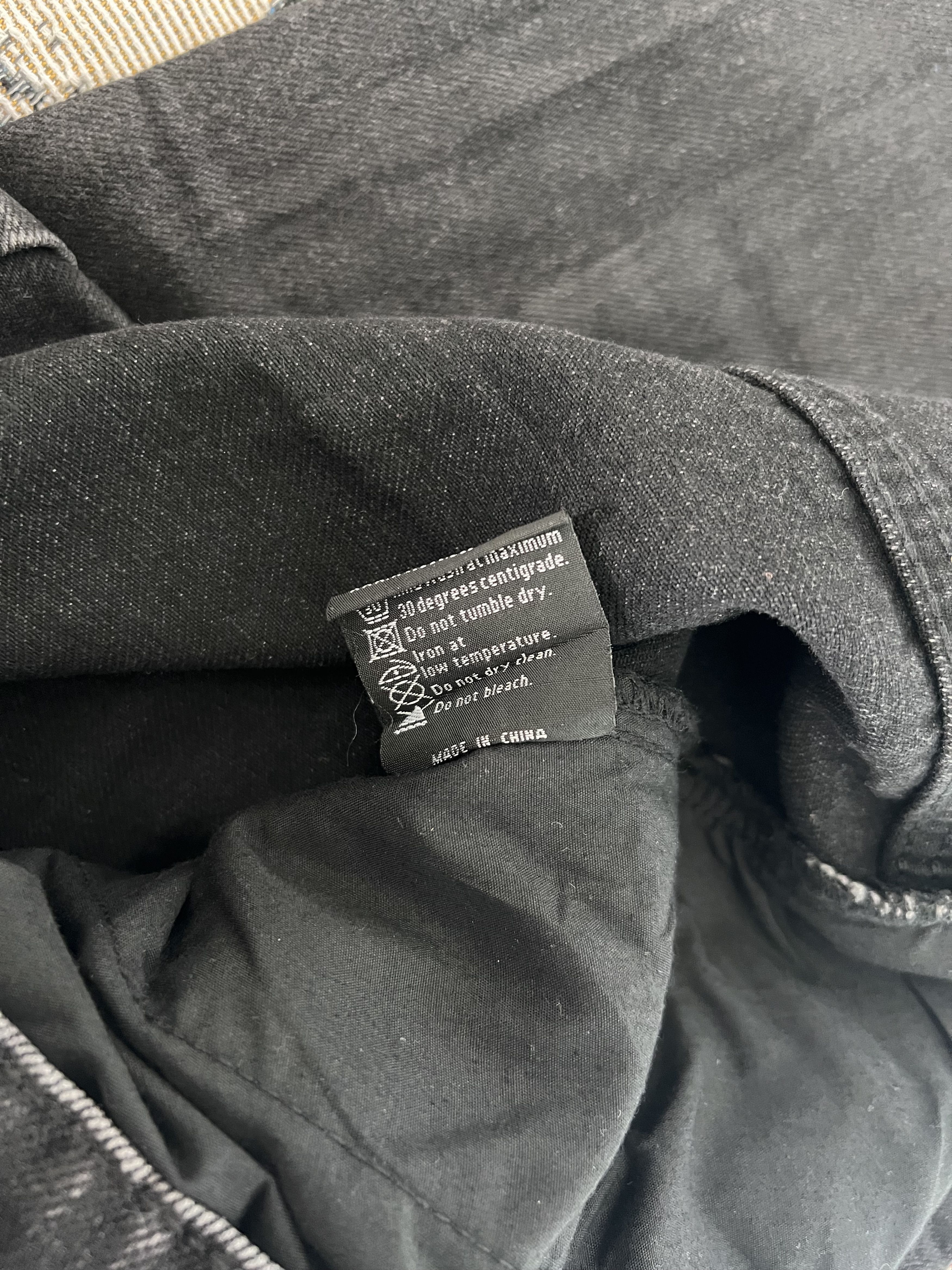 Who Decides War Who Decides War Waxed Cargo Pants in Black Size US 34 / EU 50 - 9 Thumbnail